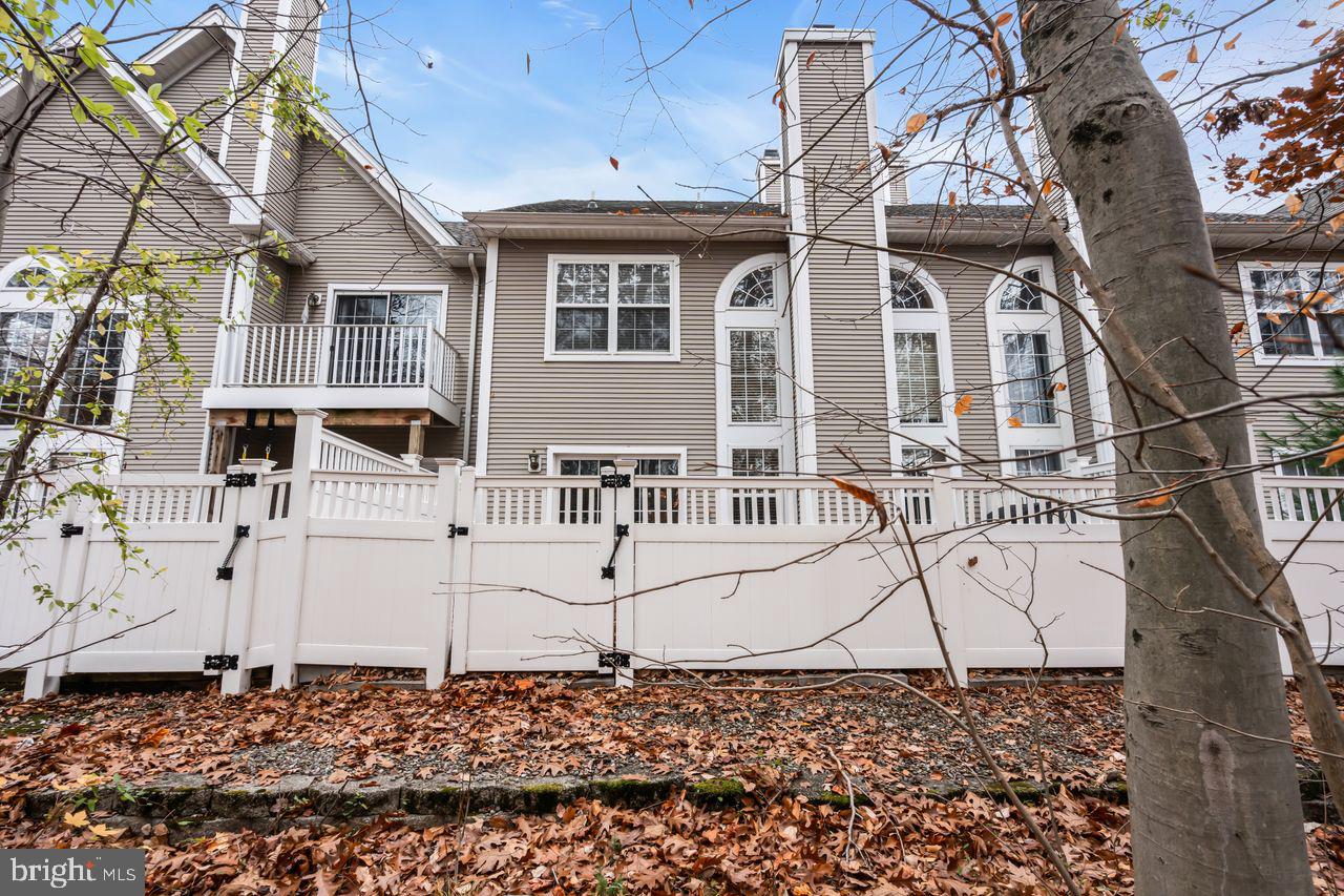 Pennington, New Jersey, 08534, United States, 3 Bedrooms Bedrooms, ,3 BathroomsBathrooms,Residential,For Sale,1987595