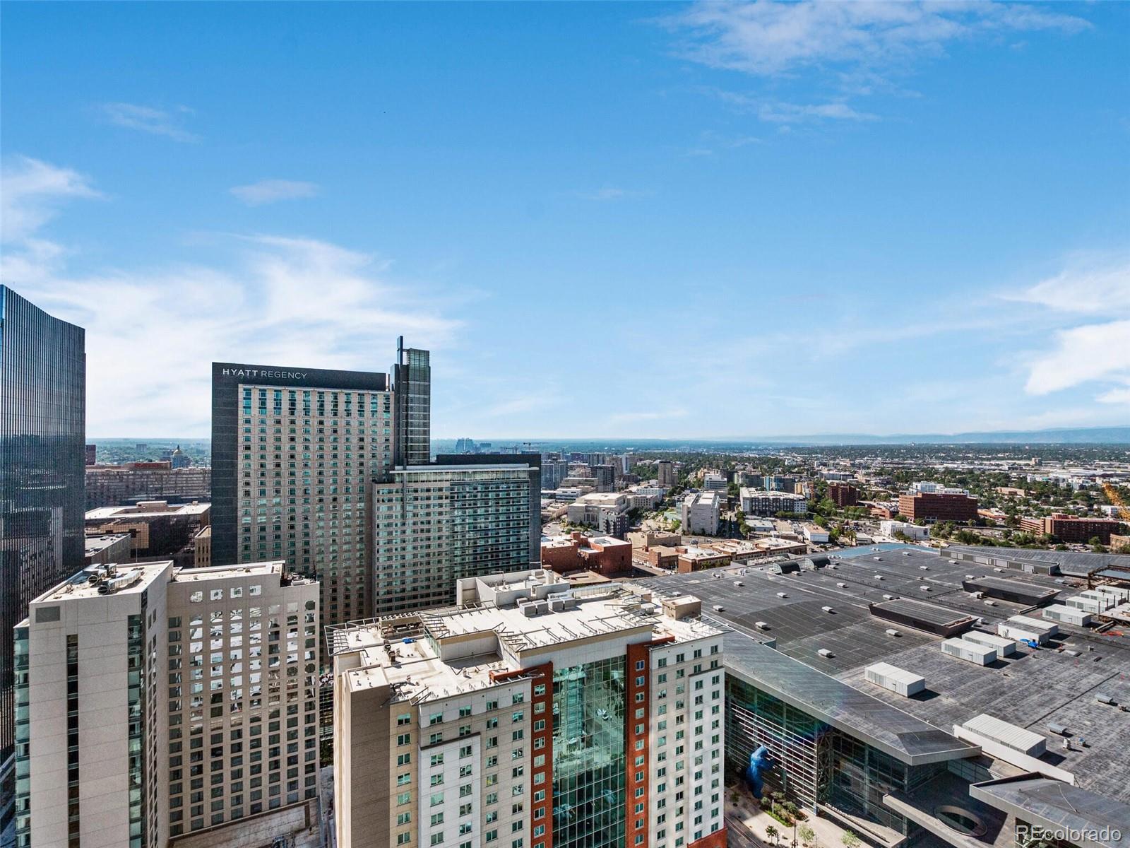 Denver, Colorado, 80202, United States, 2 Bedrooms Bedrooms, ,3 BathroomsBathrooms,Residential,For Sale,1989378