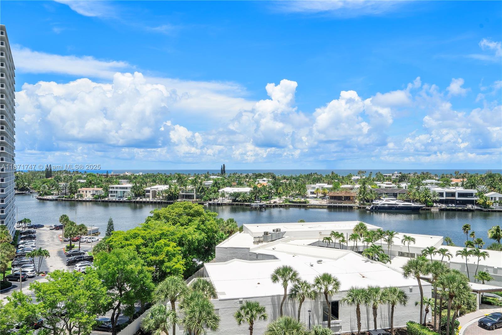 Aventura, Florida, 33180, United States, 2 Bedrooms Bedrooms, ,2 BathroomsBathrooms,Residential,For Sale,1939404