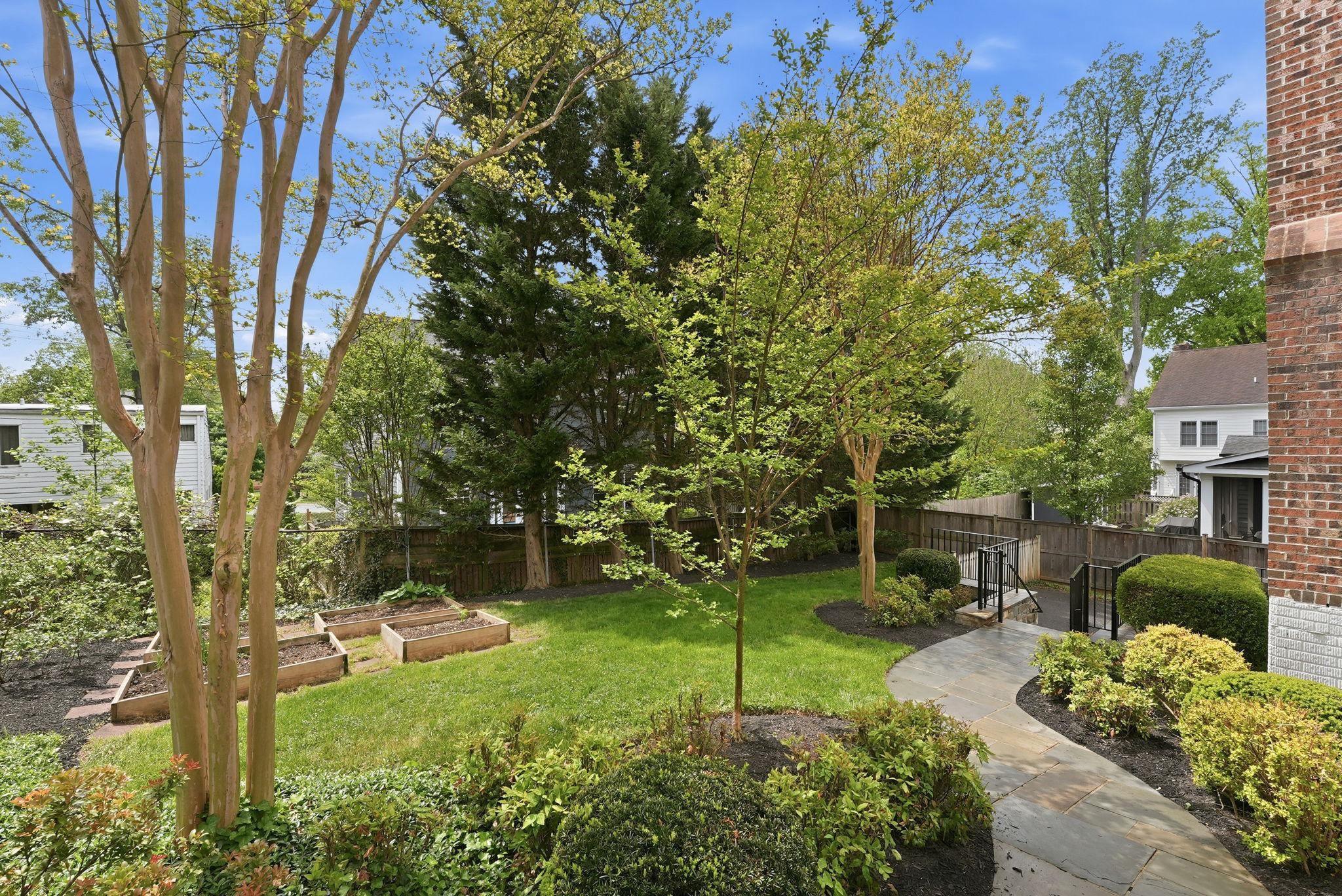  5836 Conway Road, Bethesda, MD, 20817 - 物件實景