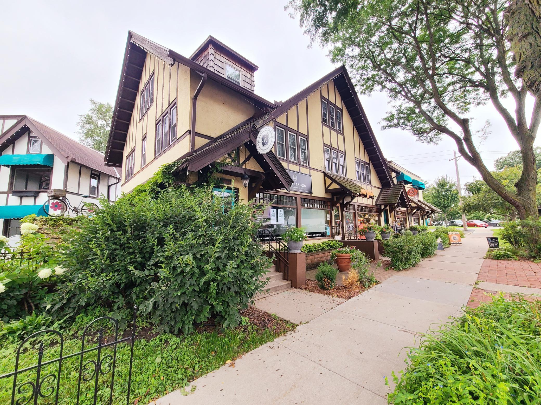 Saint Paul, Minnesota, 55108, United States, 3 Bedrooms Bedrooms, ,1 BathroomBathrooms,Residential,For Sale,1934212