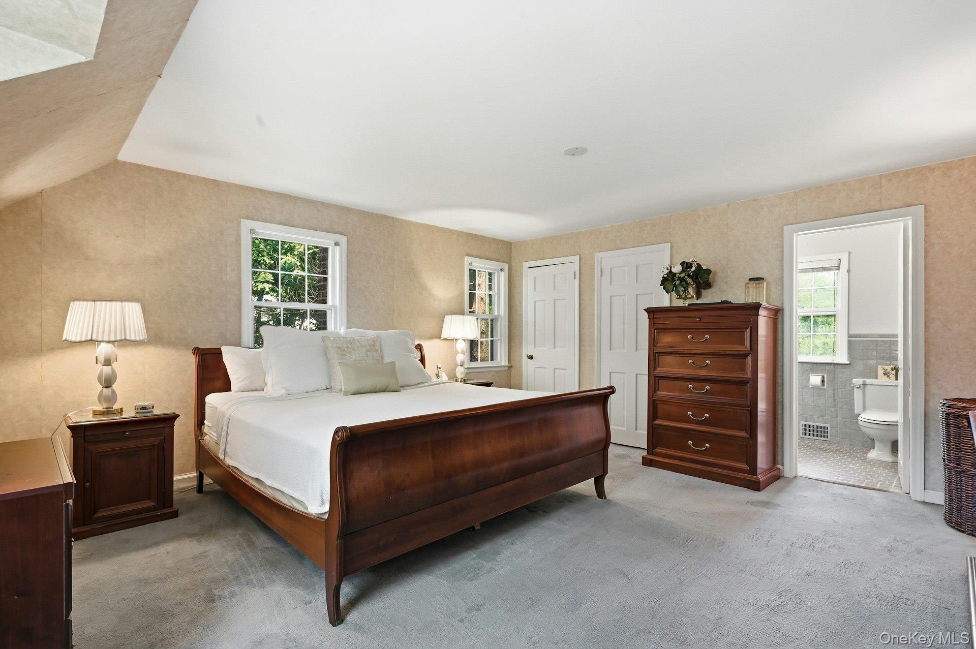  17 Monfort Road, Port Washington, NY, 11050 - 物件實景