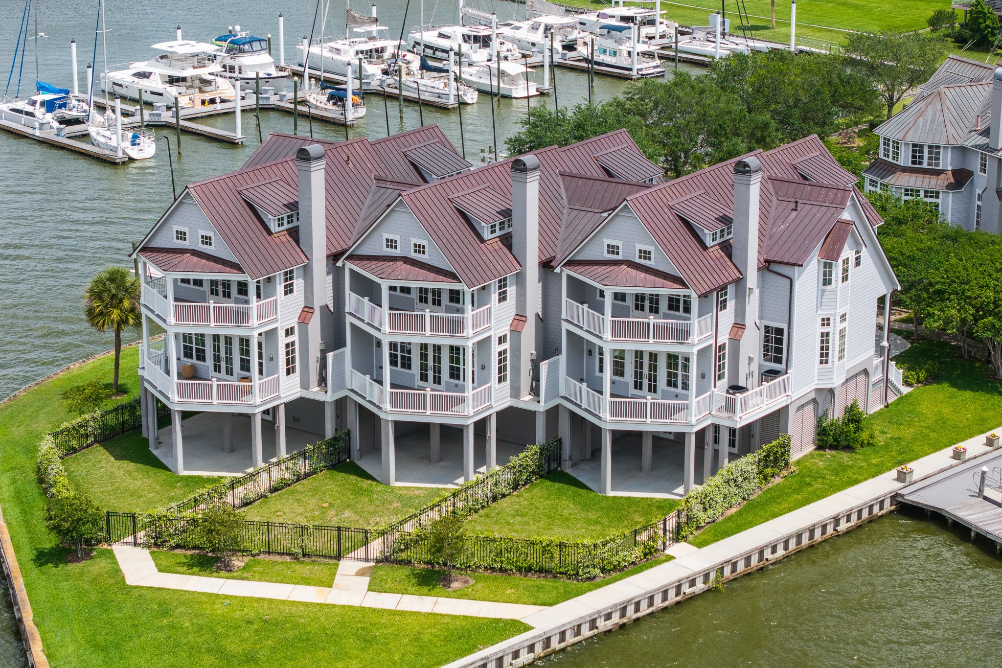  2451 Lakewood Pointe - 物件實景