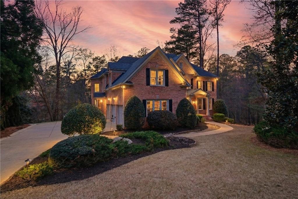 Cumming, Georgia, 30041, United States, 5 Bedrooms Bedrooms, ,6 BathroomsBathrooms,Residential,For Sale,2029998