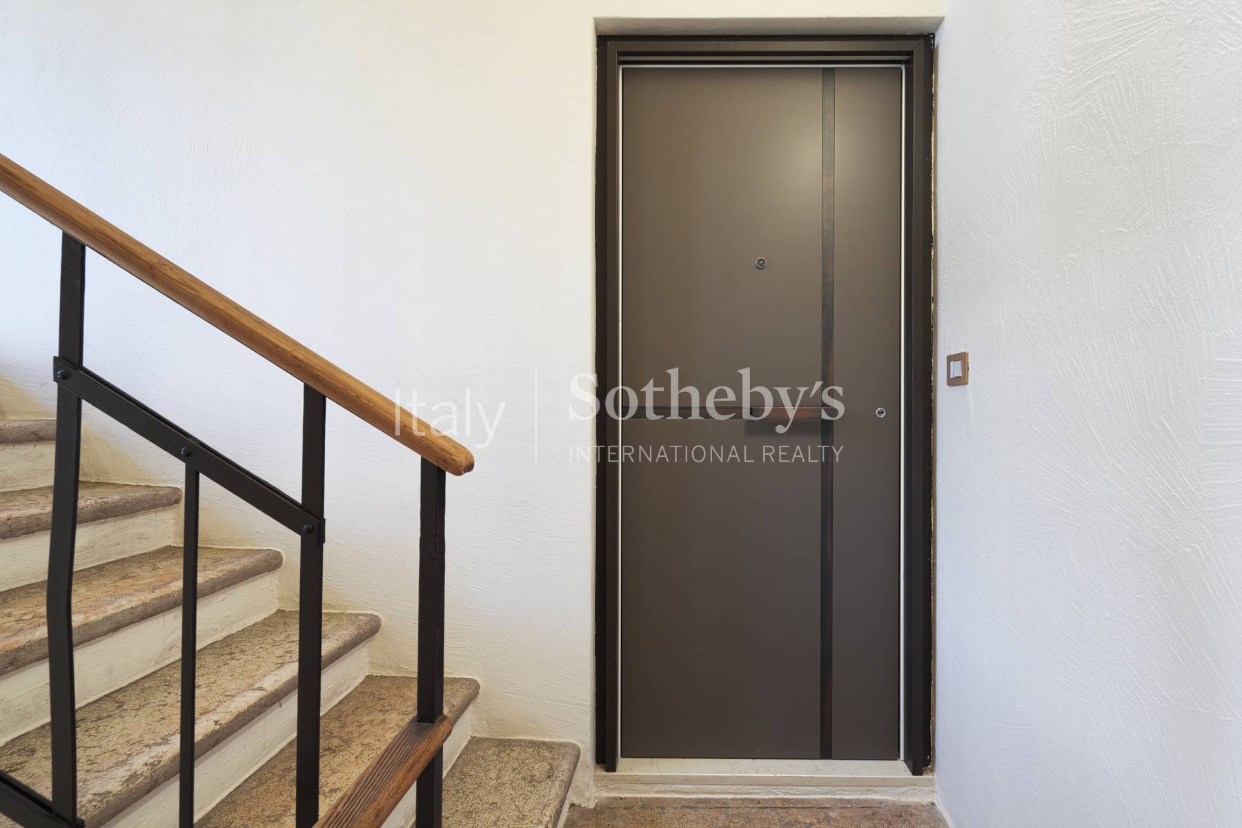  Renovated Apartment in Verona