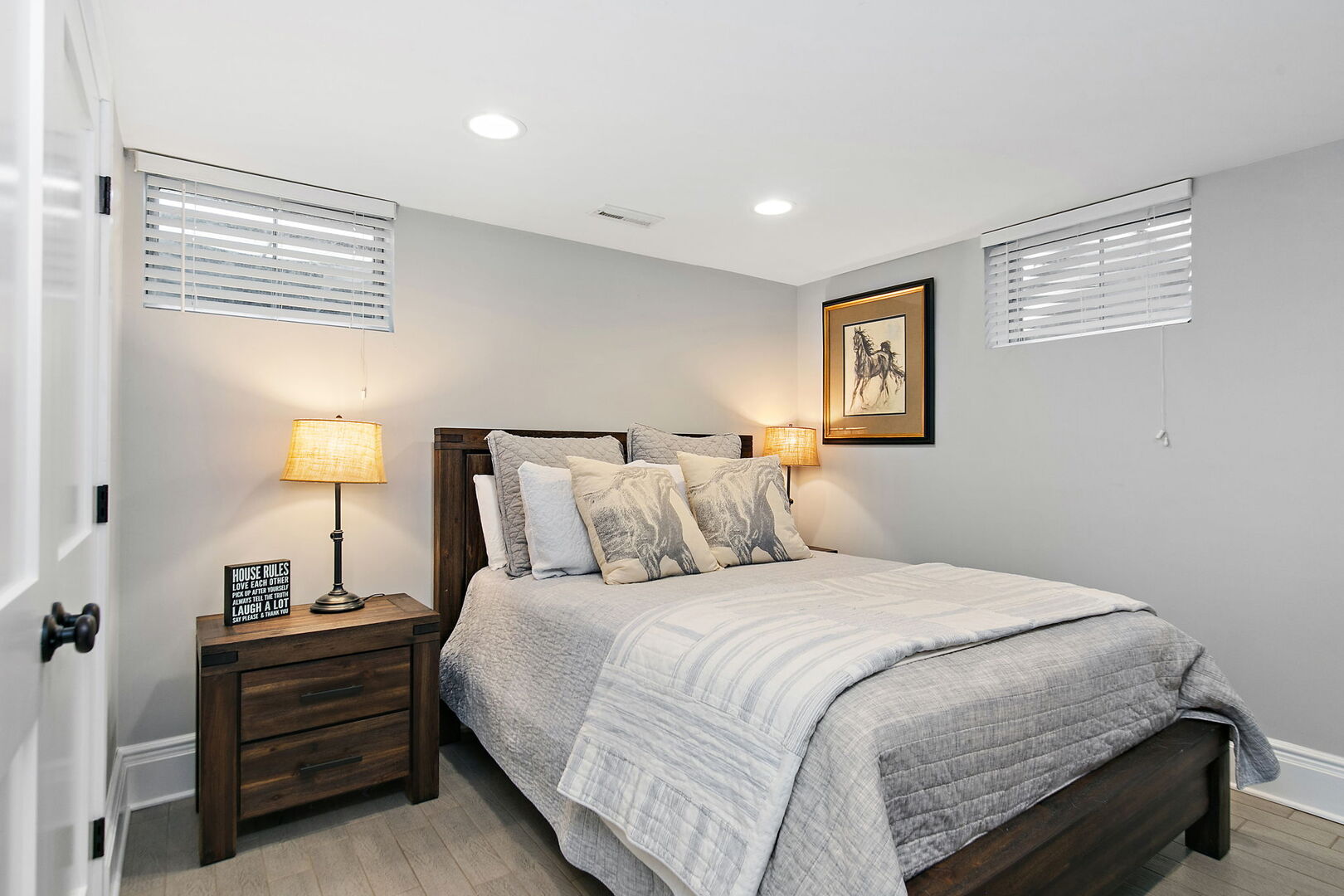 Mundelein, Illinois, 60060, United States, 2 Bedrooms Bedrooms, ,3 BathroomsBathrooms,Residential,For Sale,2010290