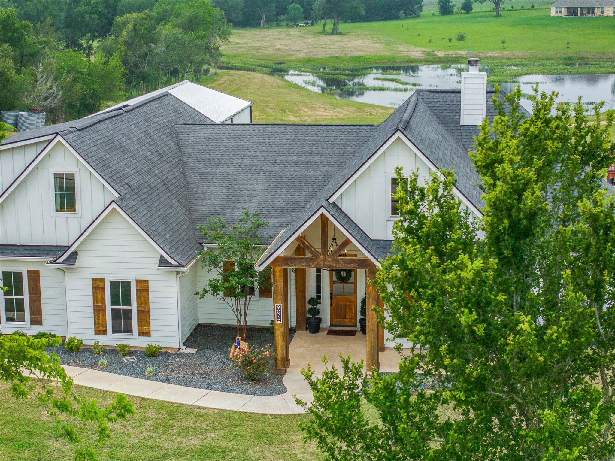  9075 Loop Road, Bellville, TX, 77418 - 物件實景