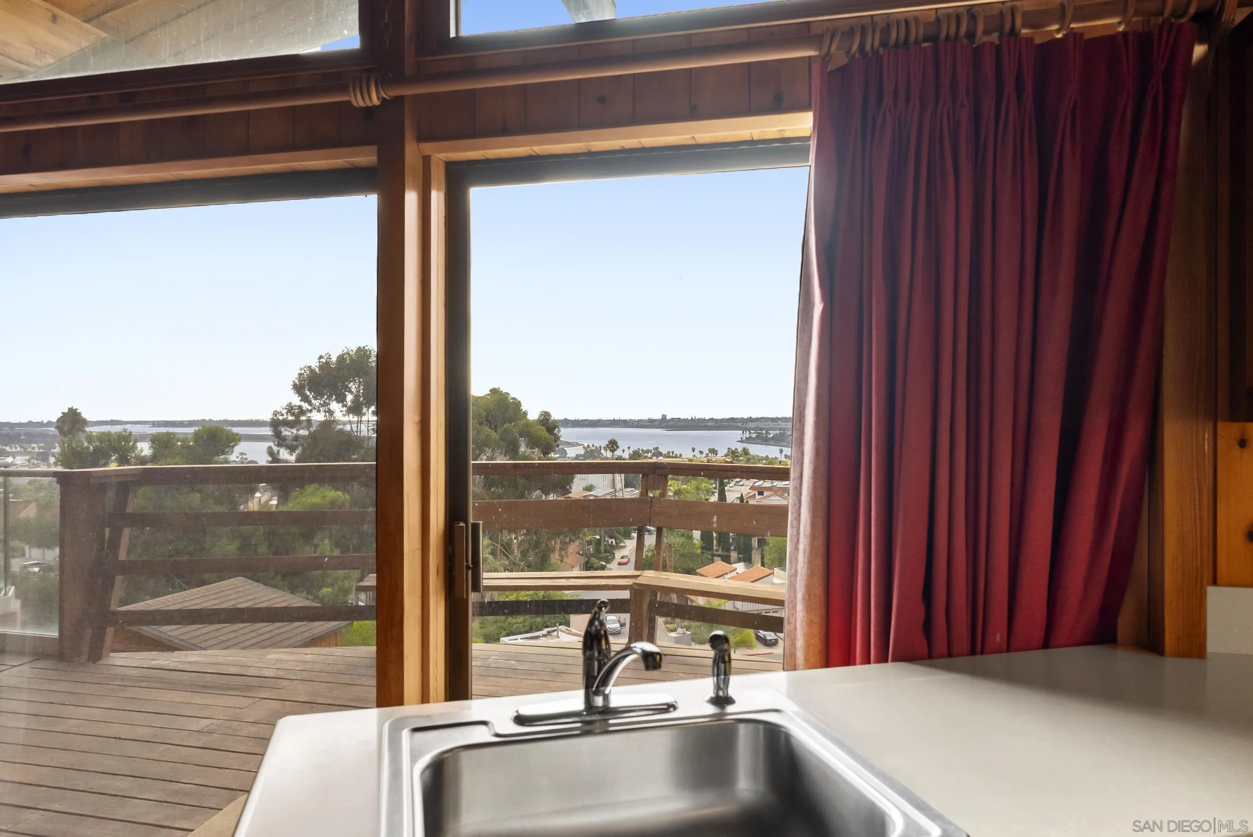 San Diego, California, 92117, United States, 3 Bedrooms Bedrooms, ,3 BathroomsBathrooms,Residential,For Sale,1966862