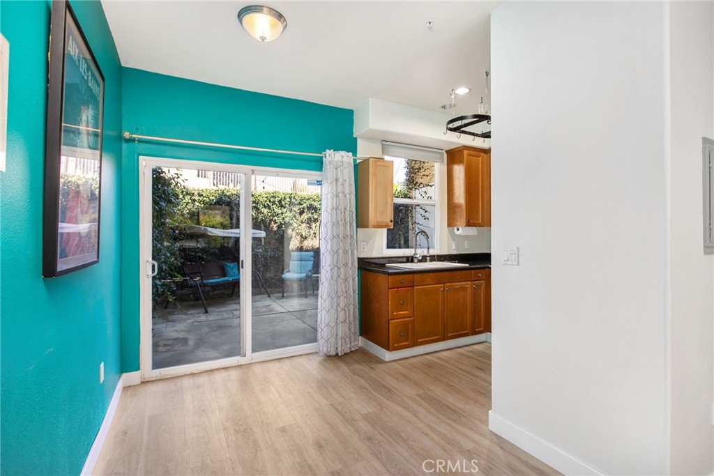 Long Beach, California, 90813, United States, 2 Bedrooms Bedrooms, ,2 BathroomsBathrooms,Residential,For Sale,1905723