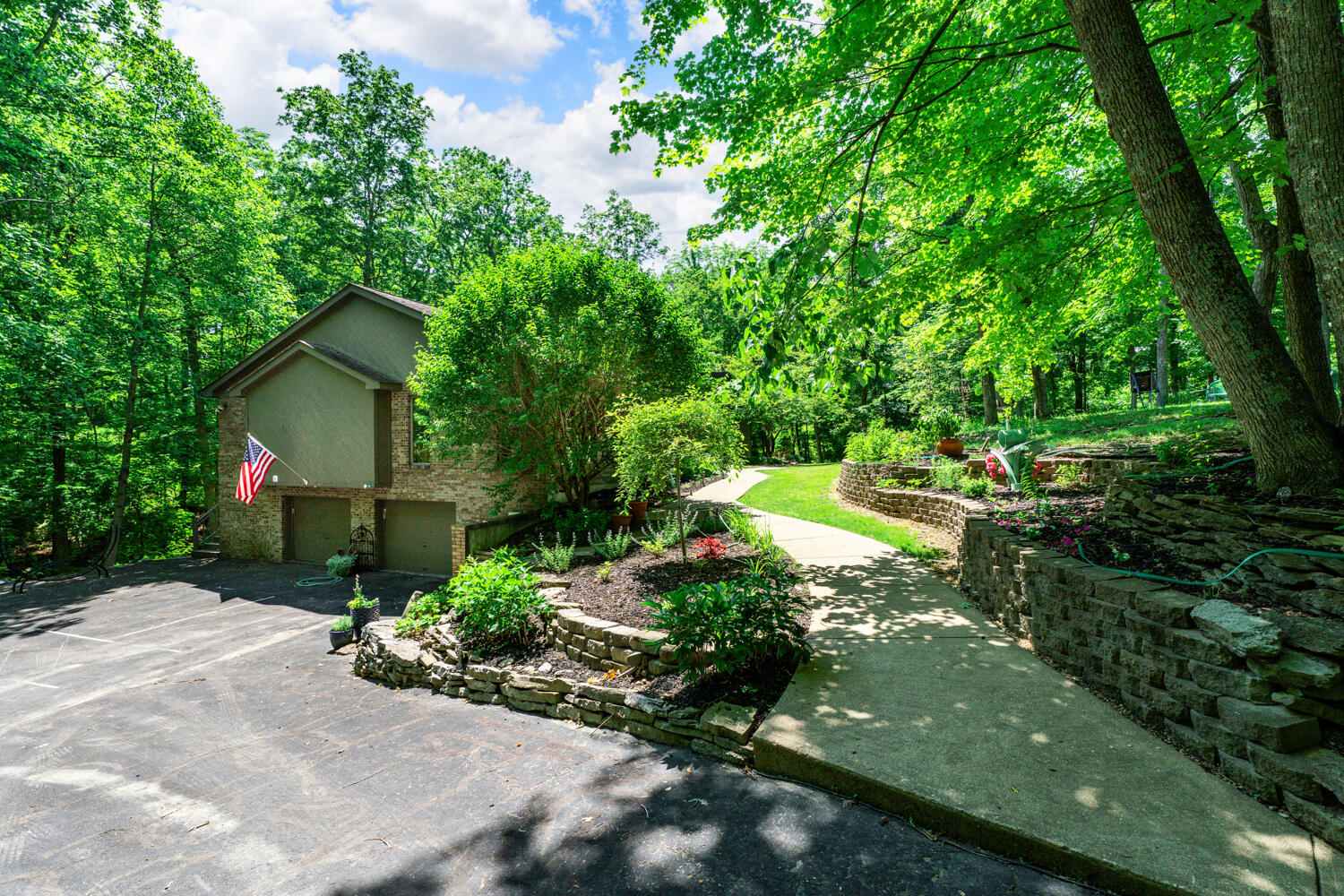 Union, Kentucky, 41091, United States, 3 Bedrooms Bedrooms, ,4 BathroomsBathrooms,Residential,For Sale,1896368