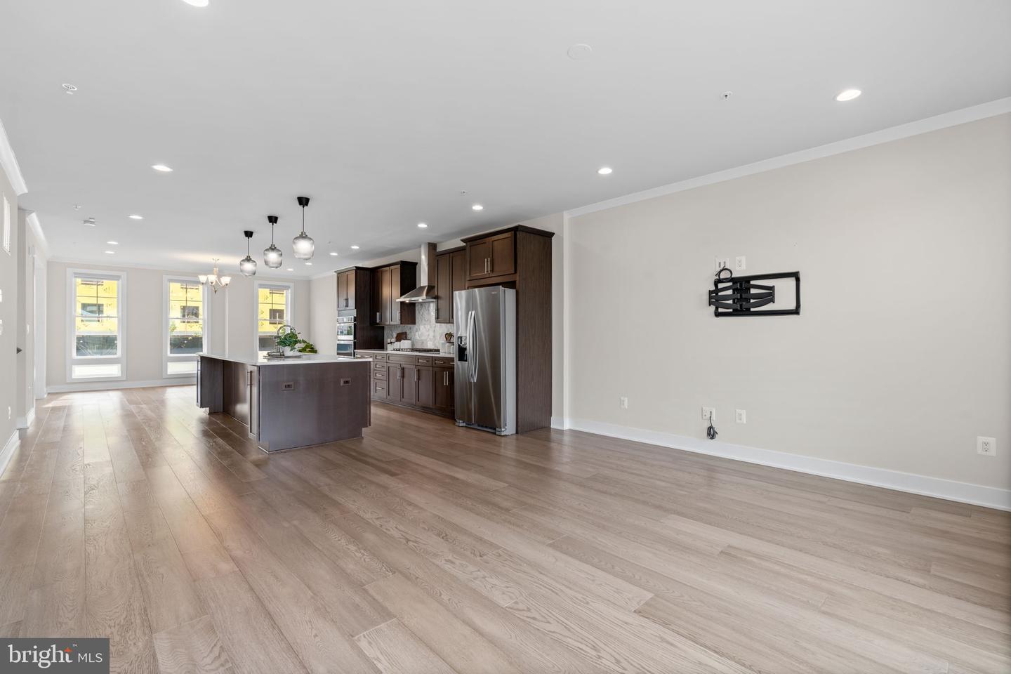 Ellicott City, Maryland, 21042, United States, 3 Bedrooms Bedrooms, ,4 BathroomsBathrooms,Residential,For Sale,1933185