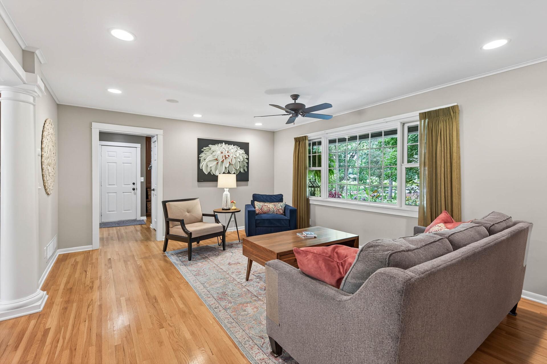 Minnetonka, Minnesota, 55345, United States, 5 Bedrooms Bedrooms, ,2 BathroomsBathrooms,Residential,For Sale,1919862