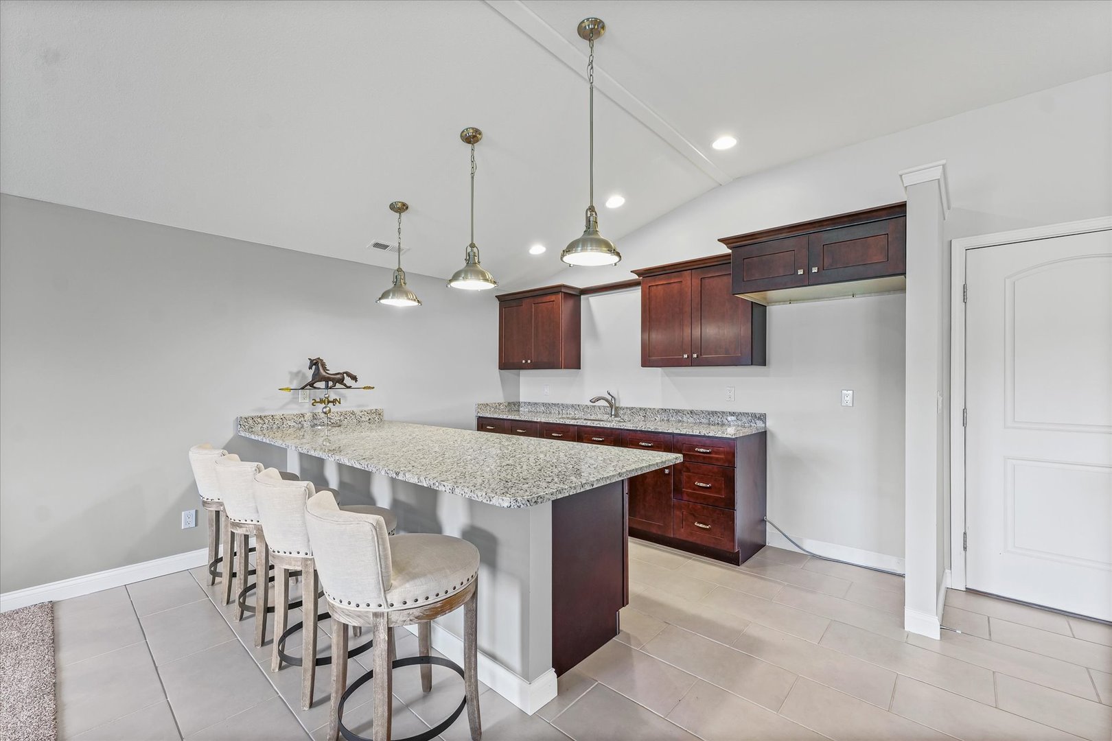 Sidney, Illinois, 61877, United States, 3 Bedrooms Bedrooms, ,2 BathroomsBathrooms,Residential,For Sale,1913394