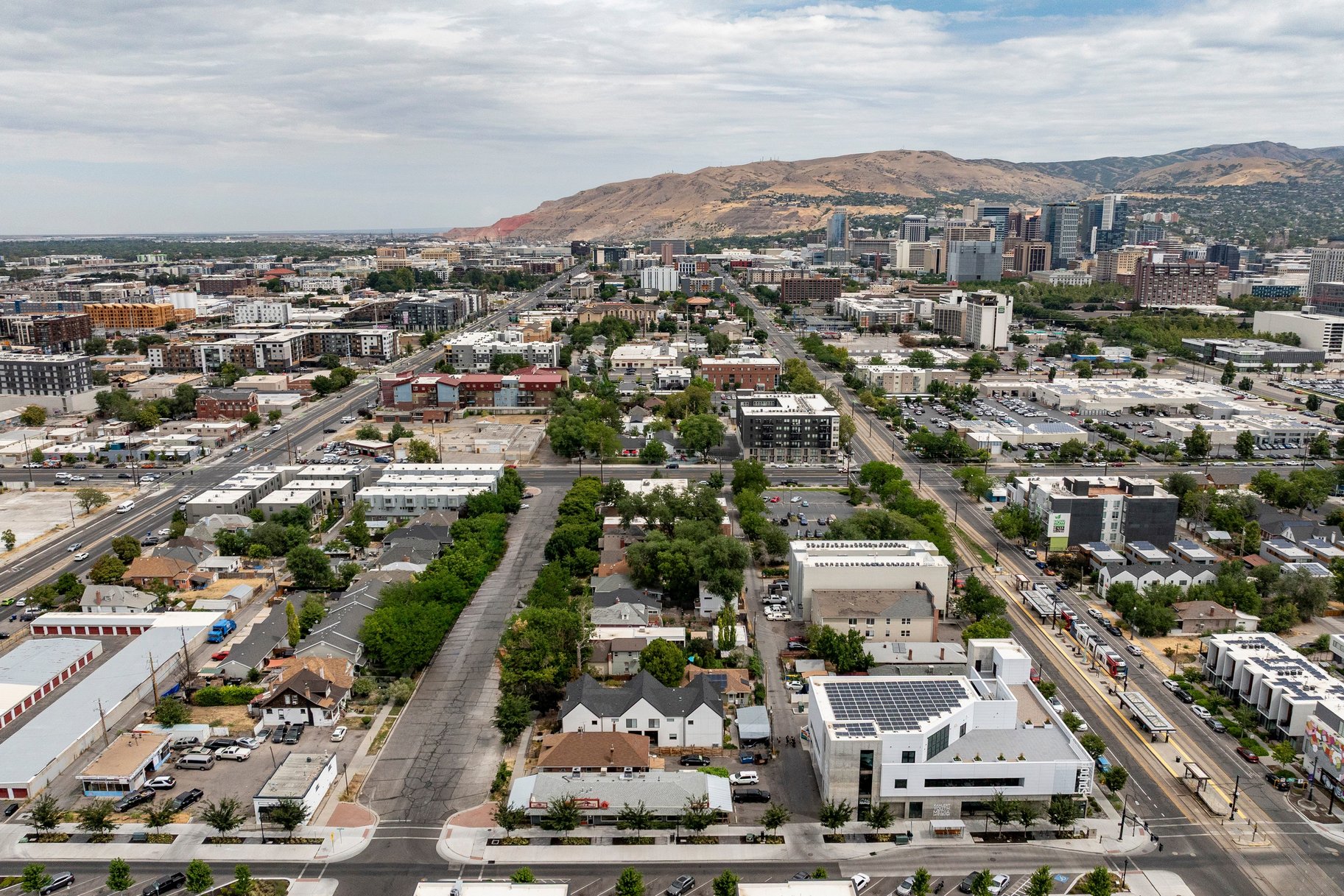  Central 9th Victorian & Accessory Dwelling Unit with Short- Term Rental Zoning - 物件實景