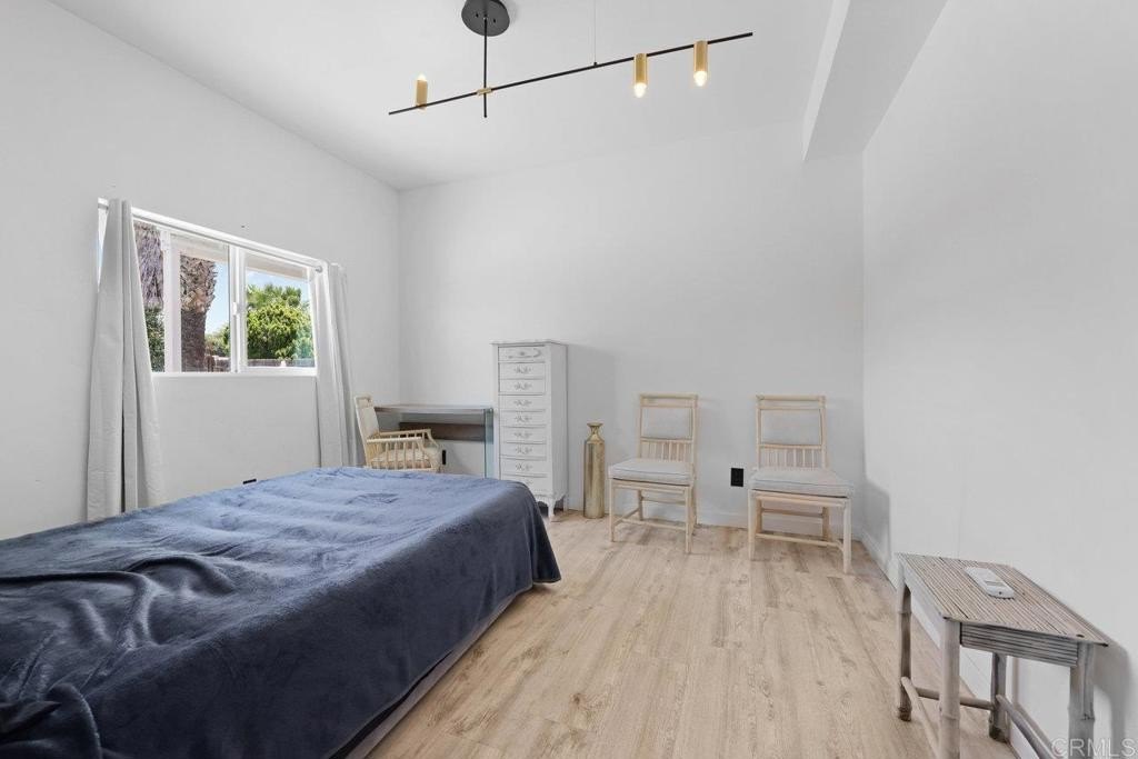 Poway, California, 92064, United States, 4 Bedrooms Bedrooms, ,2 BathroomsBathrooms,Residential,For Sale,1896326