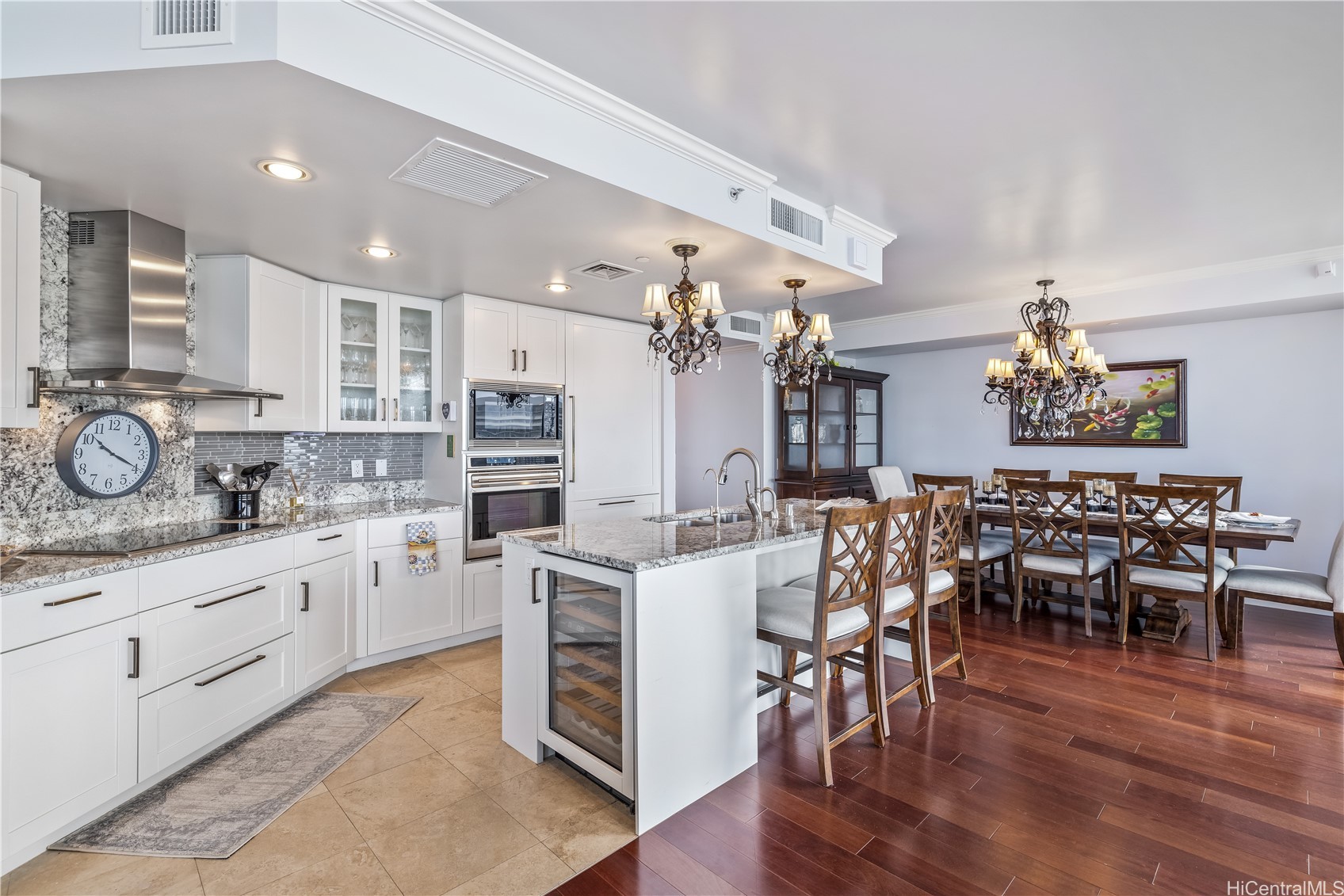 223 Saratoga Road Unit 2710, Honolulu, Hawaii, 96815, United States, 3 Bedrooms Bedrooms, ,4 BathroomsBathrooms,Residential,For Sale,223 Saratoga Road Unit 2710,1672657