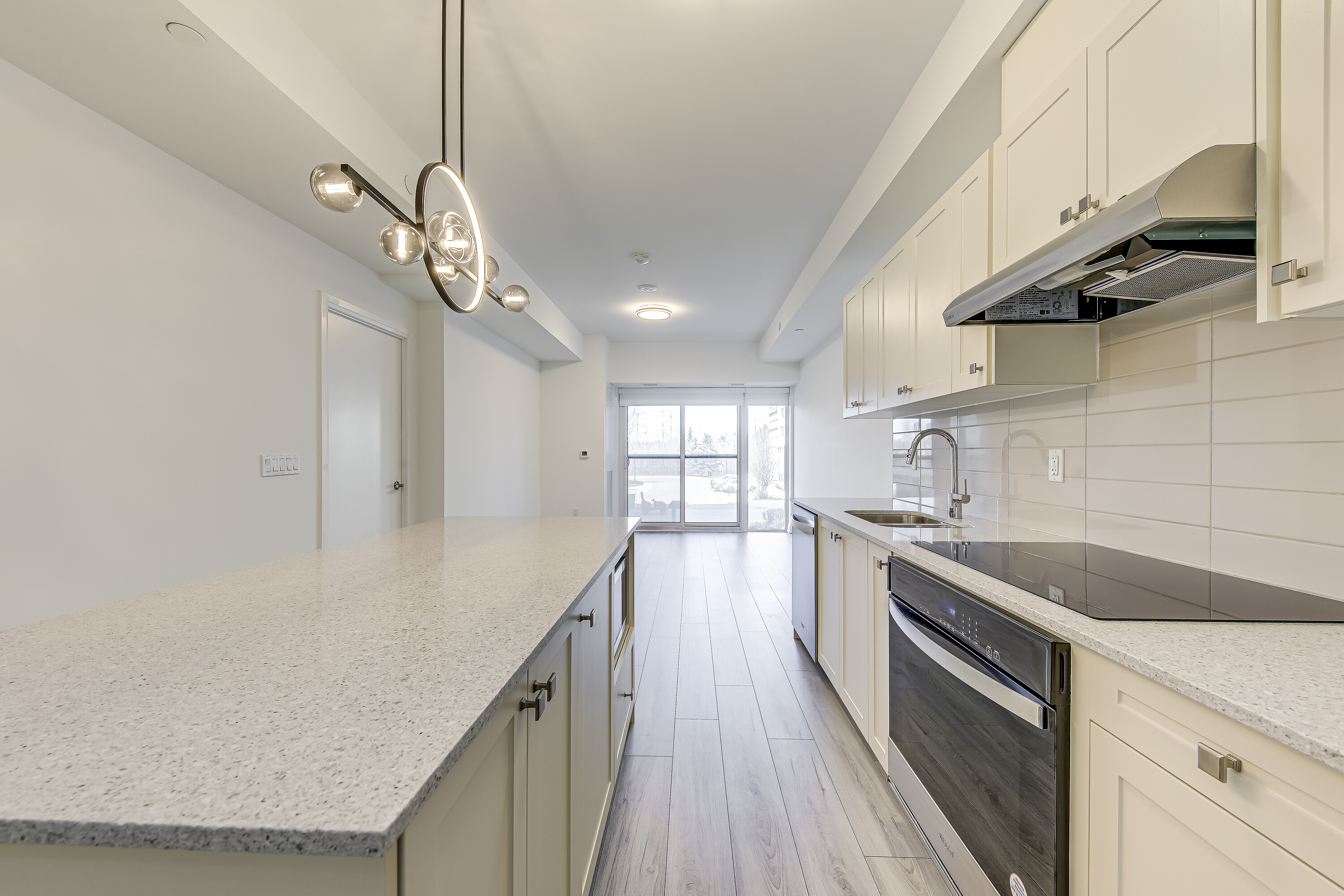  Modern Condo Living - 物件實景