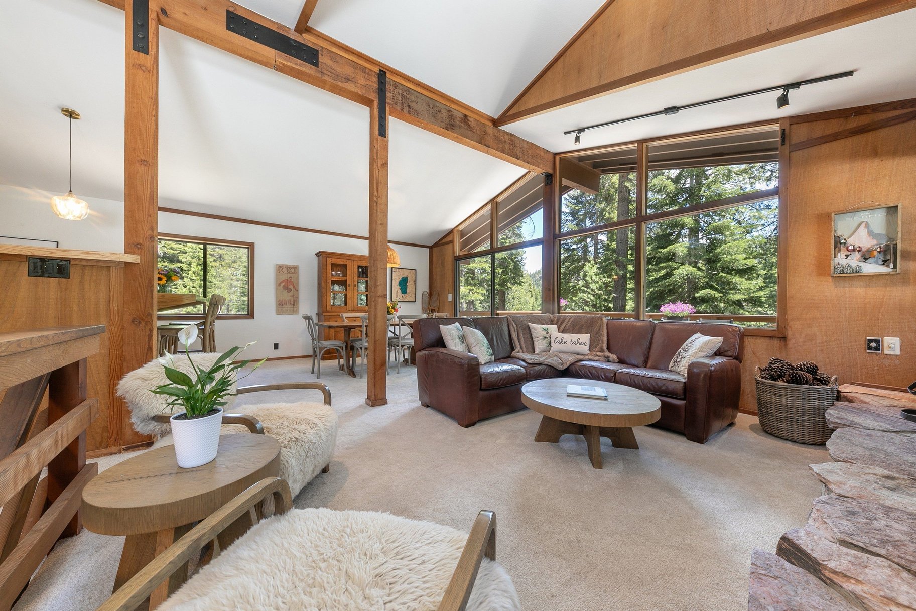  The Tahoe Cabin You’ve Been Waiting For - 物件實景