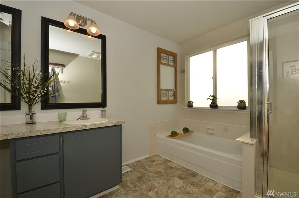 5808 146th Place SE, Everett, Washington, 98208, United States, 3 Bedrooms Bedrooms, ,4 BathroomsBathrooms,Residential,For Sale,5808 146th Place SE,1433486
