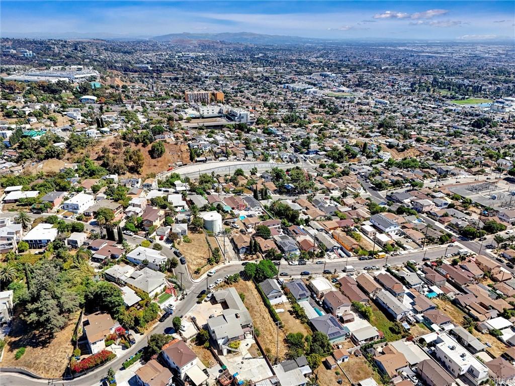 Rialto, California, 92376, United States, 4 Bedrooms Bedrooms, ,2 BathroomsBathrooms,Residential,For Sale,2008589