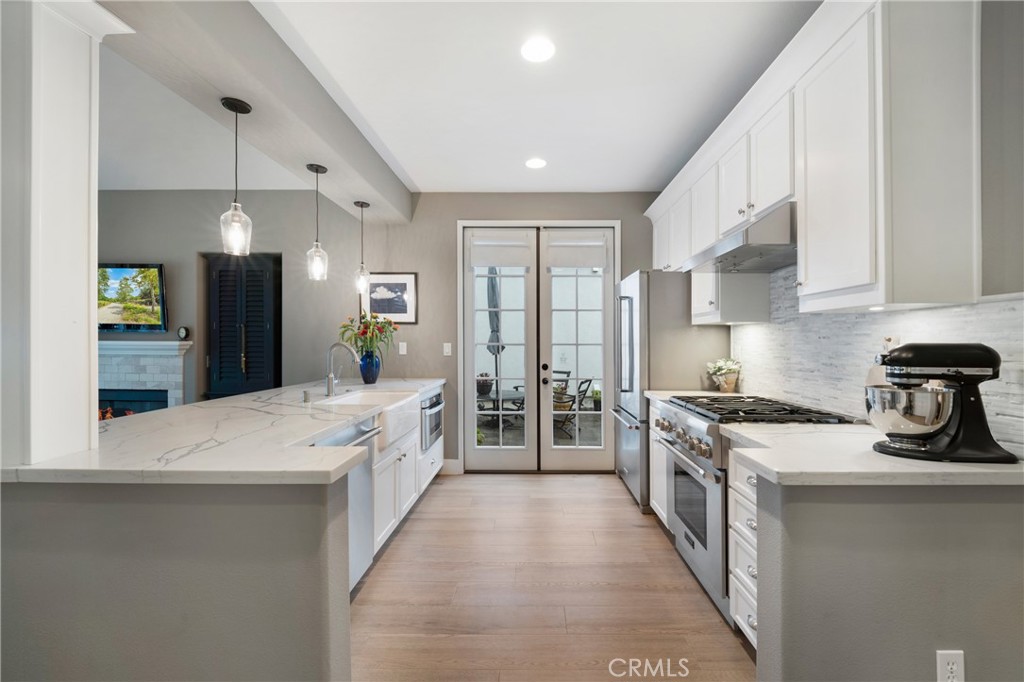 Irvine, California, 92620, United States, 2 Bedrooms Bedrooms, ,3 BathroomsBathrooms,Residential,For Sale,2001846