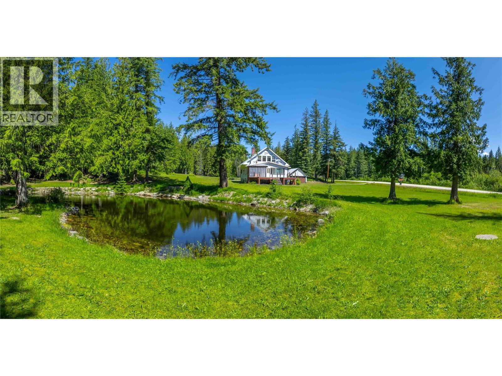 REVELSTOKE, British Columbia, V0E 2S0, CA, 3 Bedrooms Bedrooms, ,1 BathroomBathrooms,Residential,For Sale,1948330