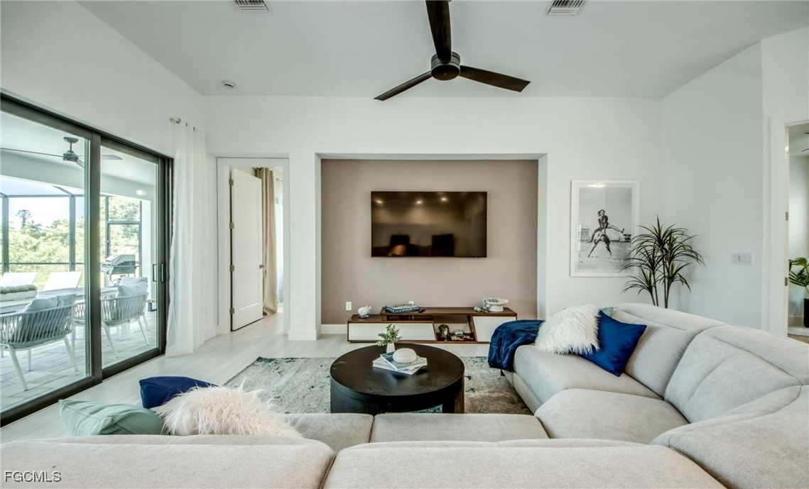 Cape Coral, Florida, 33914, United States, 3 Bedrooms Bedrooms, ,2 BathroomsBathrooms,Residential,For Sale,2009970