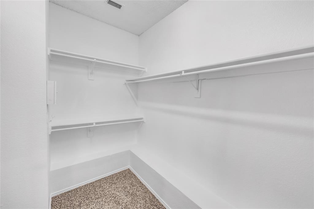 Frisco, Texas, 75035, United States, 5 Bedrooms Bedrooms, ,3 BathroomsBathrooms,Residential,For Sale,1975227