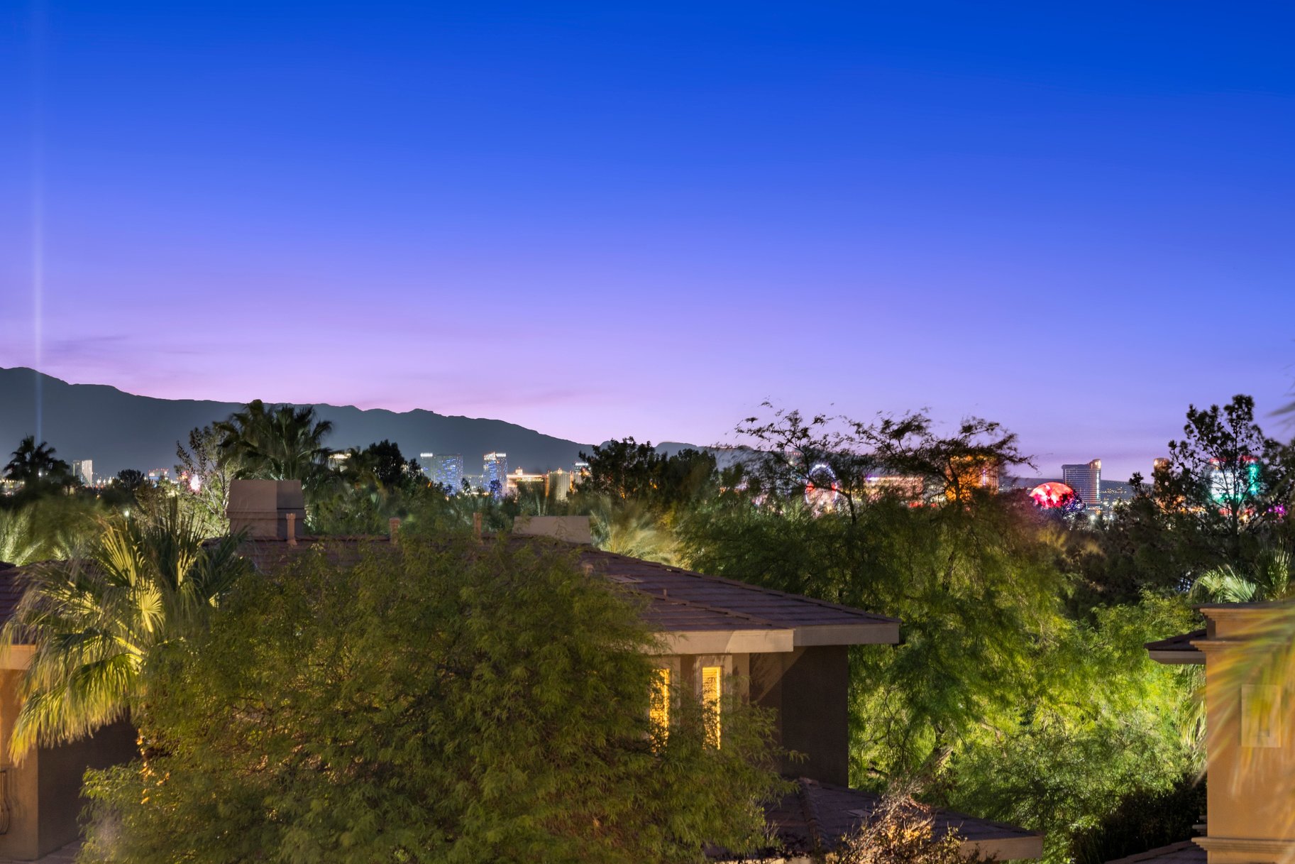  Elevated Custom Living in MacDonald Highlands with Views - 物件實景