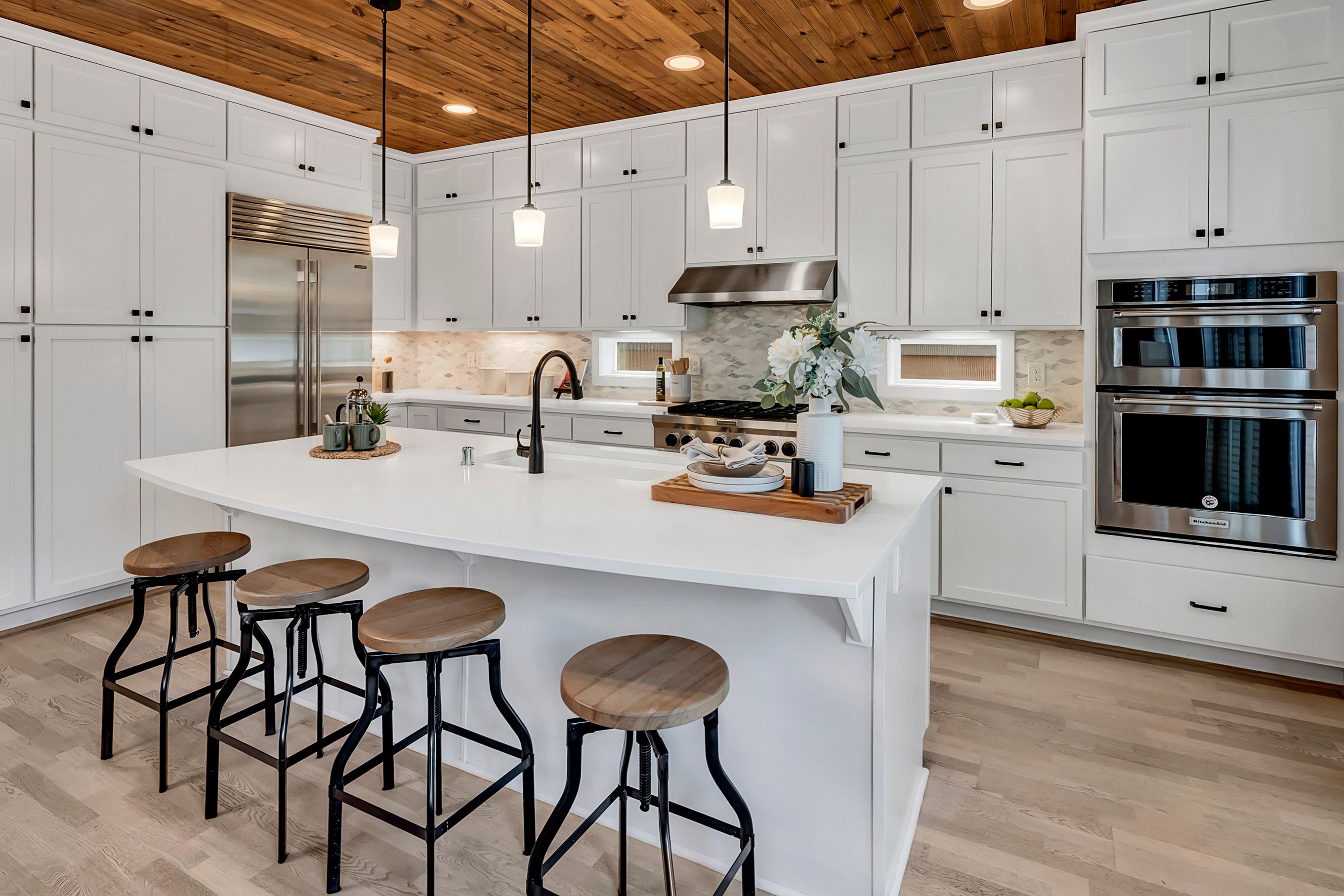  1444 242nd Avenue Northeast, Sammamish, WA 98074 - 物件實景