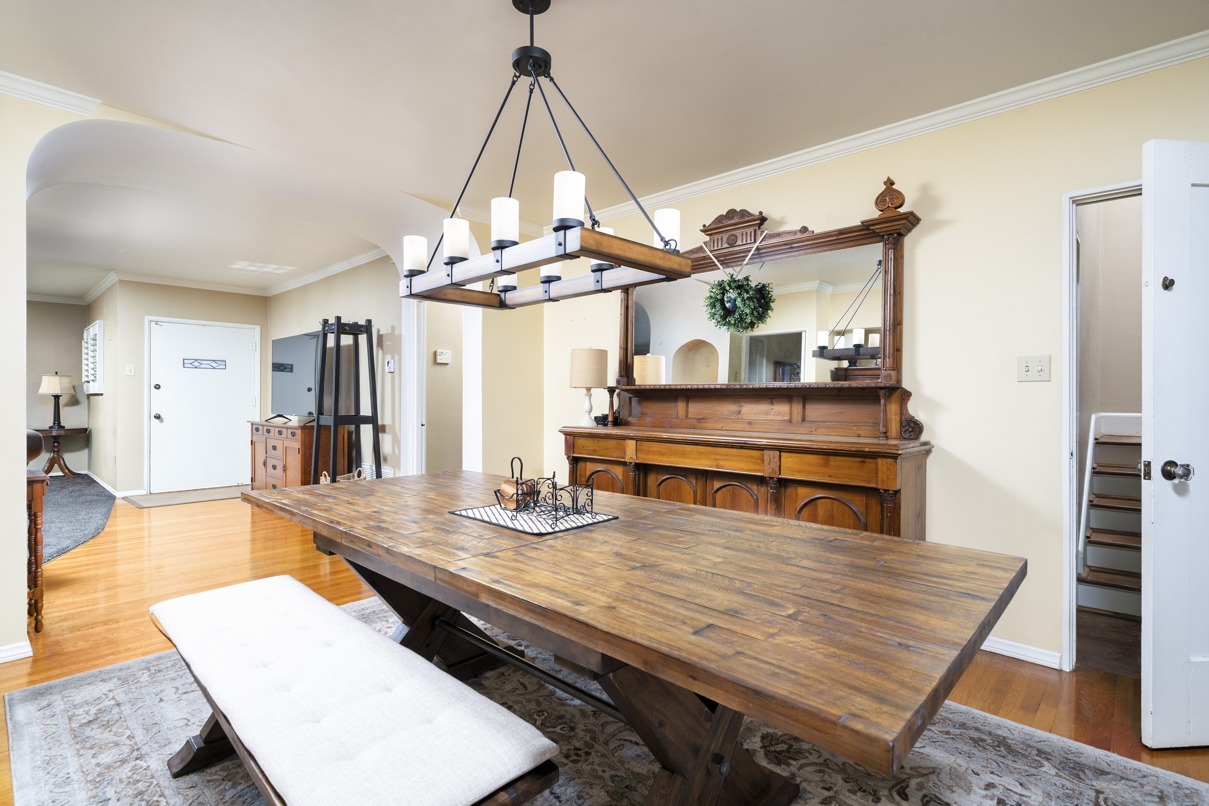 859 West Berkeley Court, Ontario, CA 91762 - 物件實景