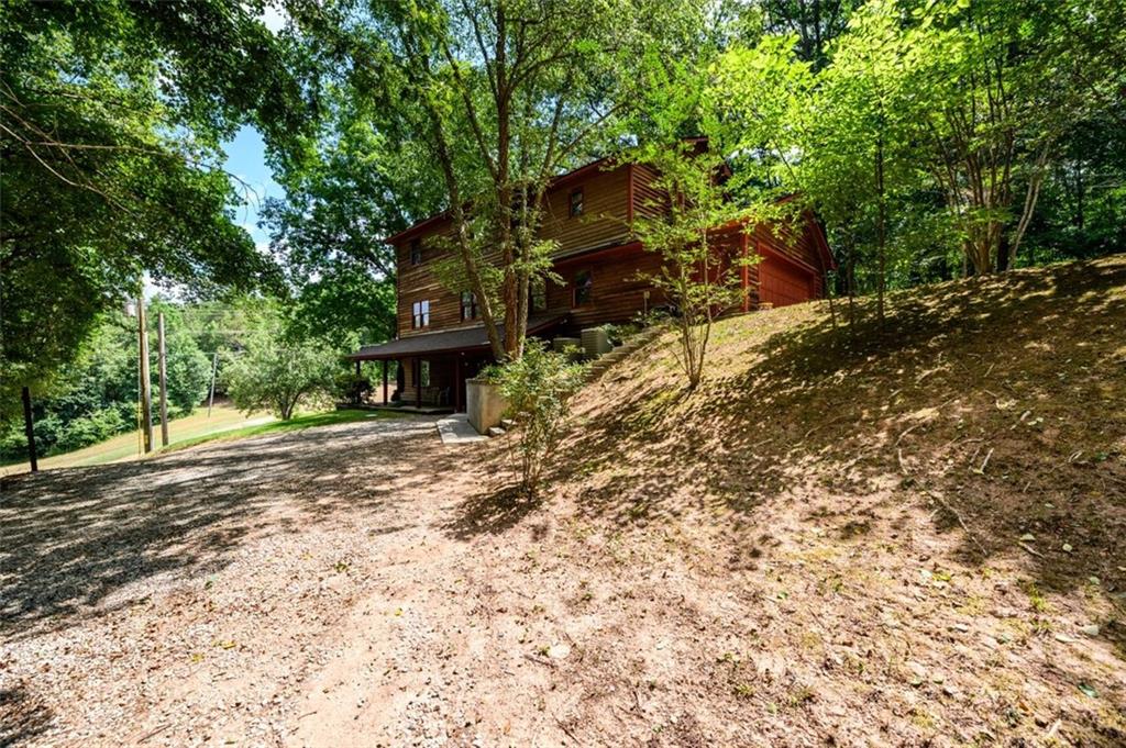 Covington, Georgia, 30014, United States, 5 Bedrooms Bedrooms, ,5 BathroomsBathrooms,Residential,For Sale,1895432