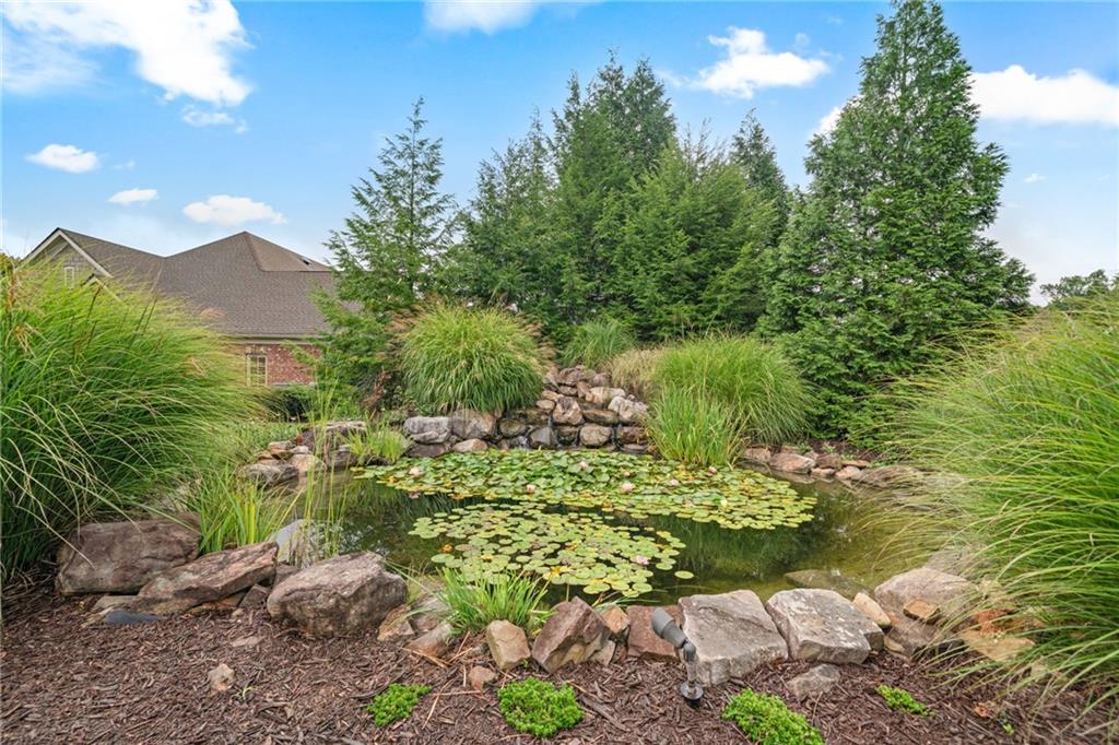 Cumming, Georgia, 30041, United States, 3 Bedrooms Bedrooms, ,2 BathroomsBathrooms,Residential,For Sale,1931073