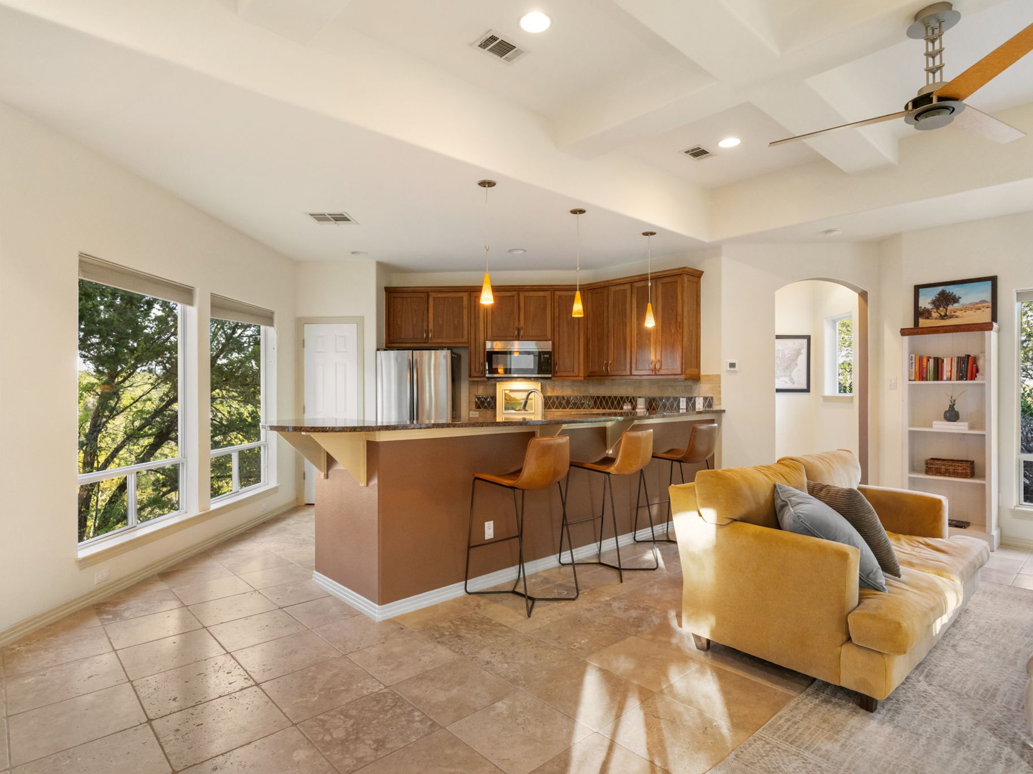  Private 2+ Acre Barton Creek Estate with Hill Country Views, Pool & Guest House - 物件實景