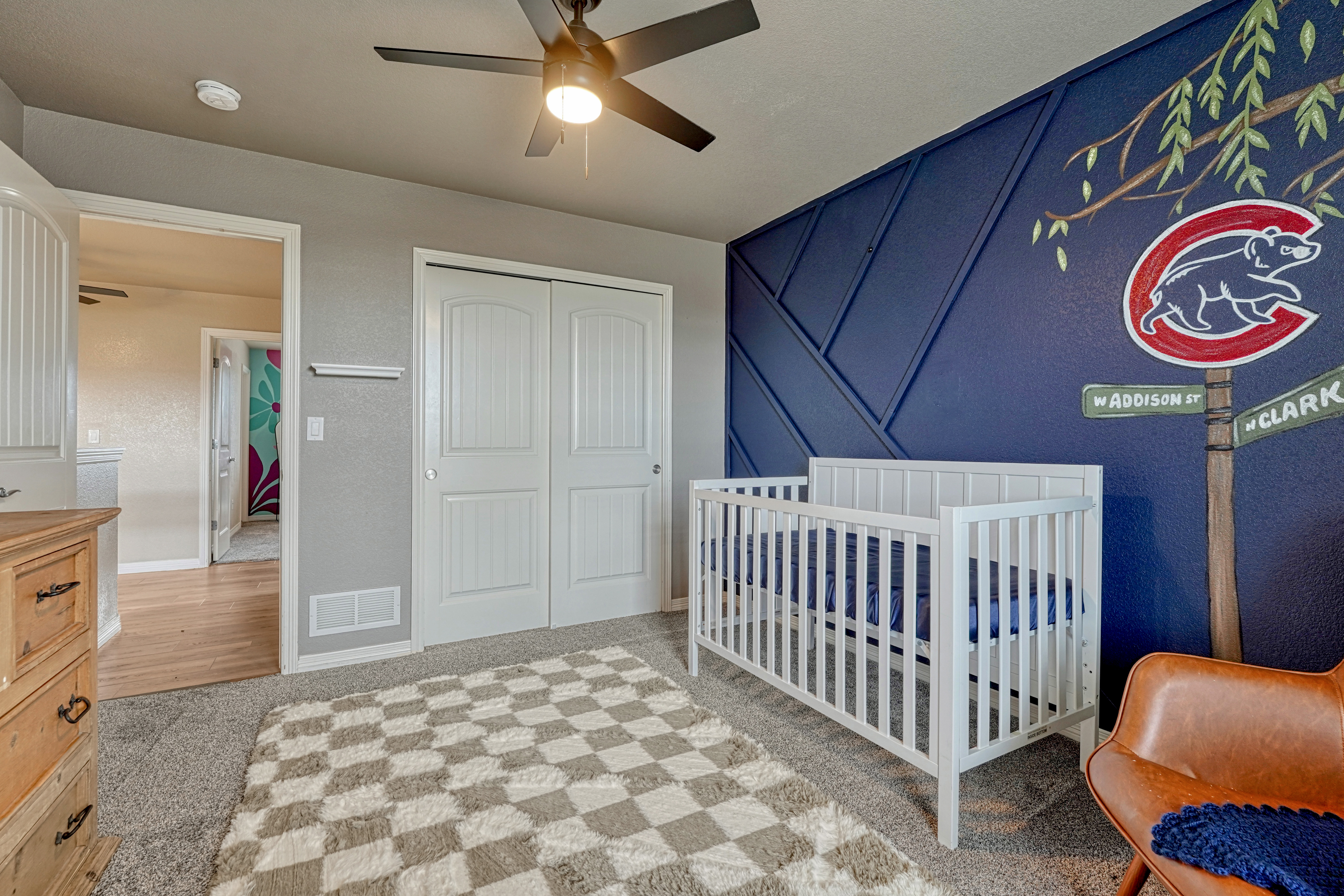  Exceptionally Updated Residence in The Meadows at Lorson Ranch - 物件實景