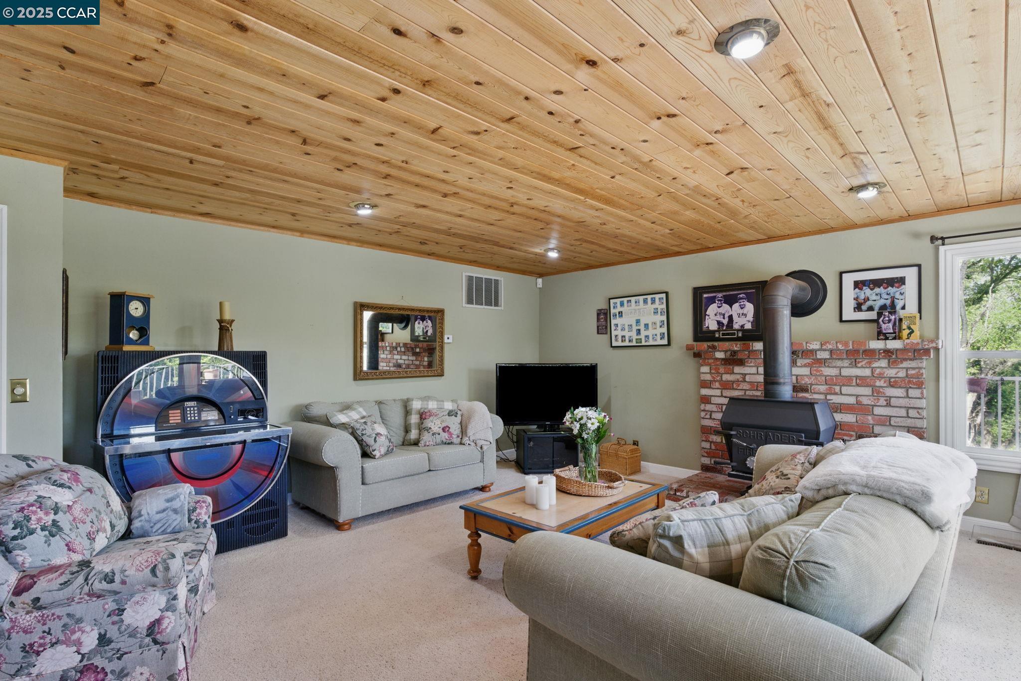 Clayton, California, 94517, United States, ,Residential,For Sale,1798361