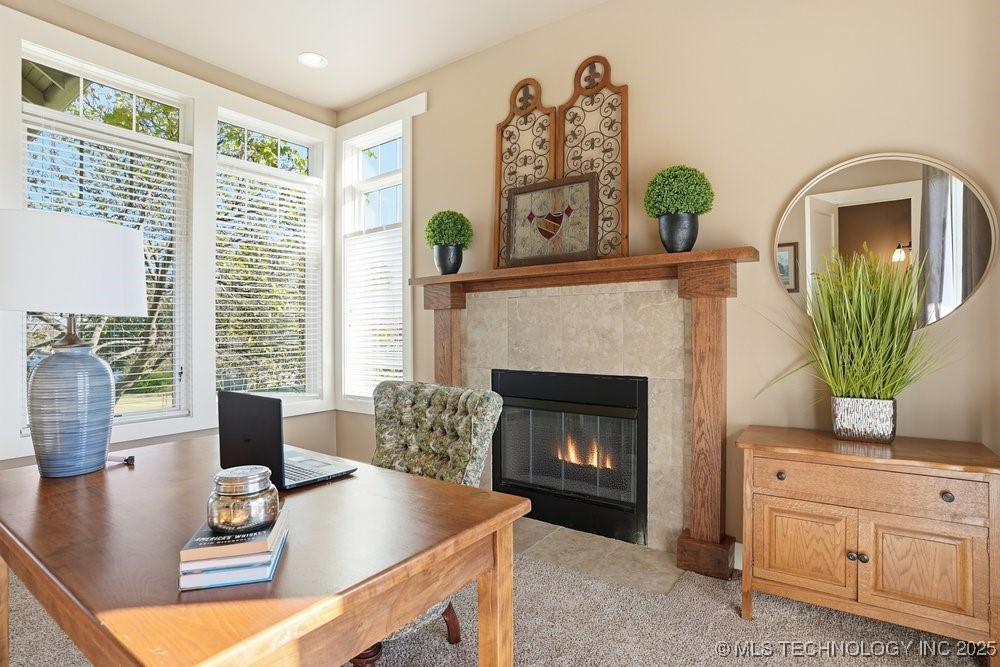 Jenks, Oklahoma, 74037, United States, 5 Bedrooms Bedrooms, ,6 BathroomsBathrooms,Residential,For Sale,1989076