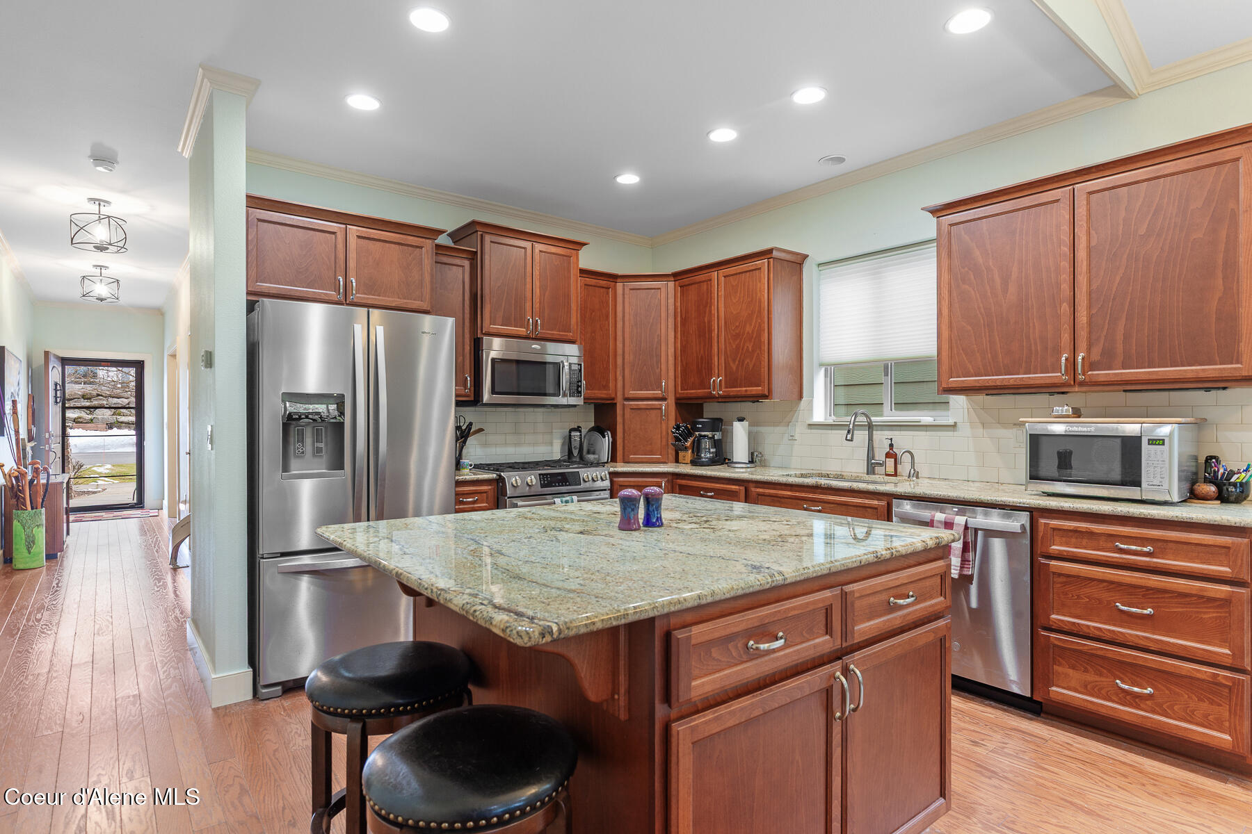 Coeur d'Alene, Idaho, 83815, United States, 2 Bedrooms Bedrooms, ,3 BathroomsBathrooms,Residential,For Sale,2010057