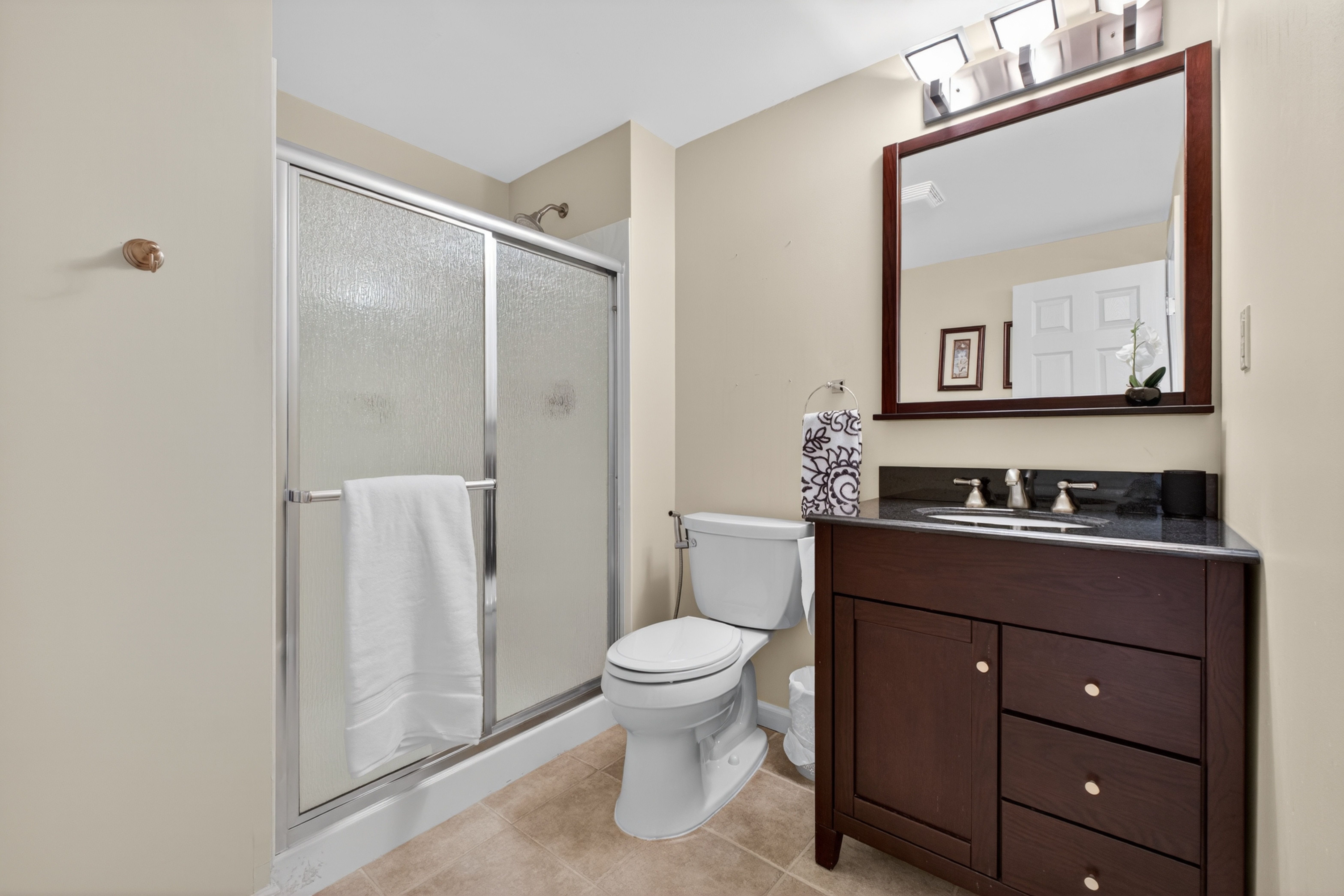  Charming Tapawingo Retreat with Golf Course Views and Modern Upgrades - 物件實景