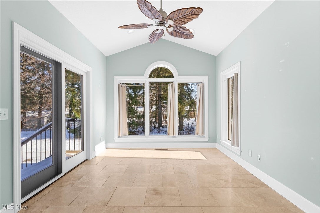 Canfield, Ohio, 44406, United States, 5 Bedrooms Bedrooms, ,5 BathroomsBathrooms,Residential,For Sale,2005760