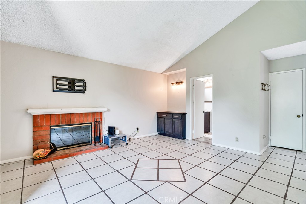 Rialto, California, 92376, United States, 3 Bedrooms Bedrooms, ,3 BathroomsBathrooms,Residential,For Sale,1909266