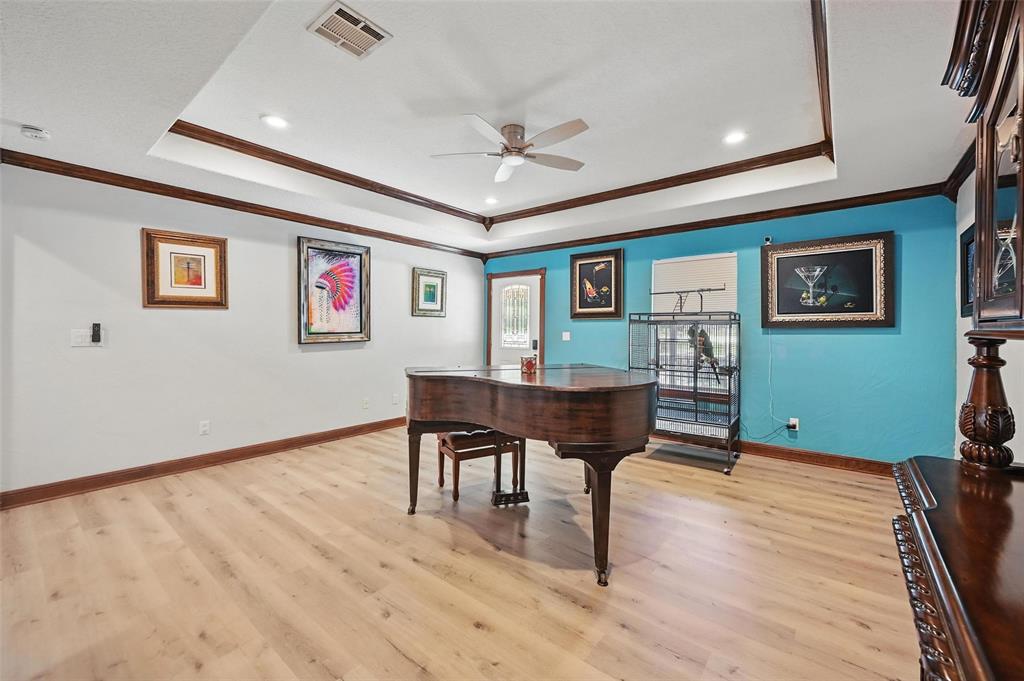 Cleburne, Texas, 76031, United States, 4 Bedrooms Bedrooms, ,4 BathroomsBathrooms,Residential,For Sale,1827195