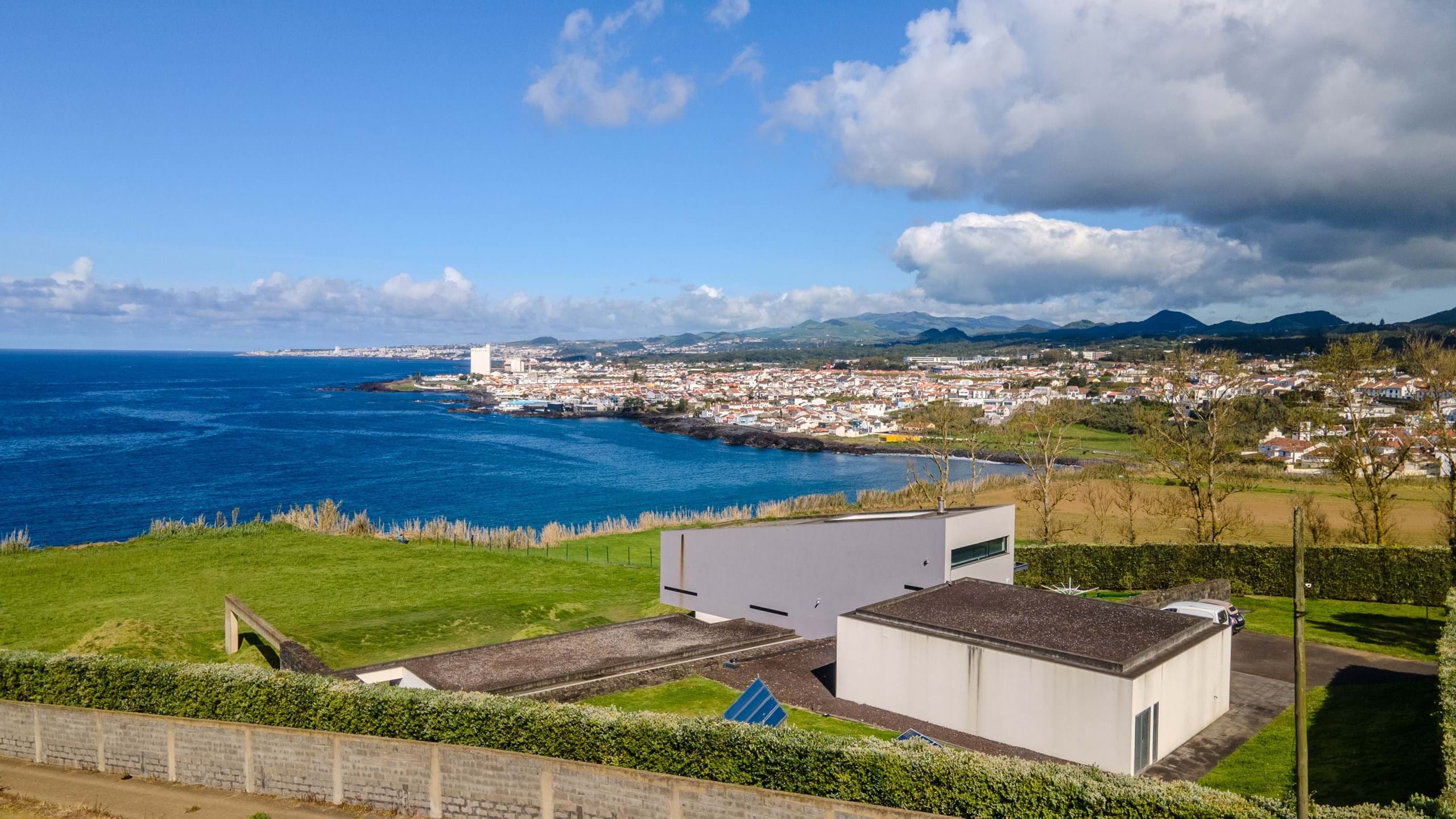 Ponta Delgada, Ilha de São Miguel, 9560-501, PT, 3 Bedrooms Bedrooms, ,4 BathroomsBathrooms,Residential,For Sale,1826448