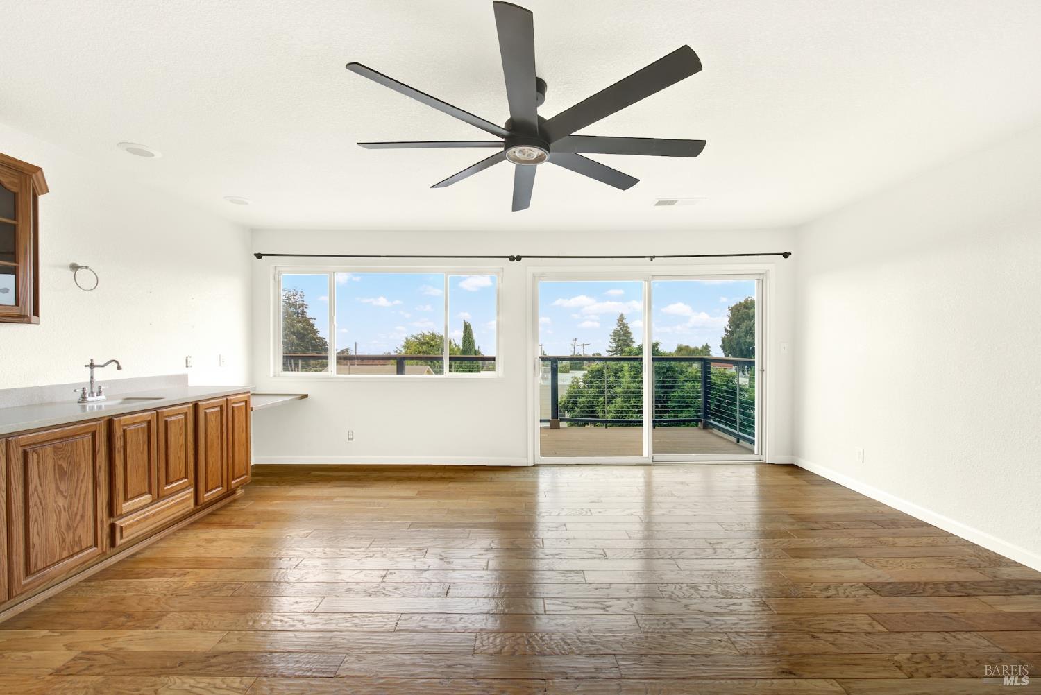 Benicia, California, 94510, United States, 4 Bedrooms Bedrooms, ,3 BathroomsBathrooms,Residential,For Sale,1989511