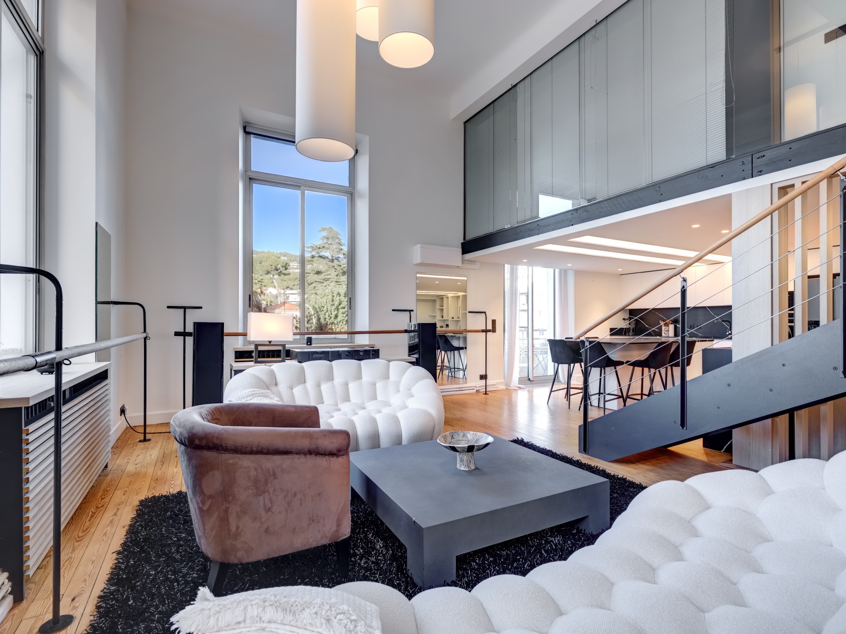  155 sqm Renovated Loft for Sale in Cannes Montfleury, Gallia Residence - 物件實景