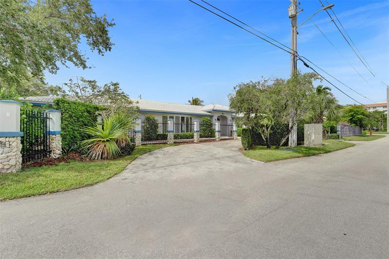 Fort Lauderdale, Florida, 33305, United States, 5 Bedrooms Bedrooms, ,7 BathroomsBathrooms,Residential,For Sale,1895424