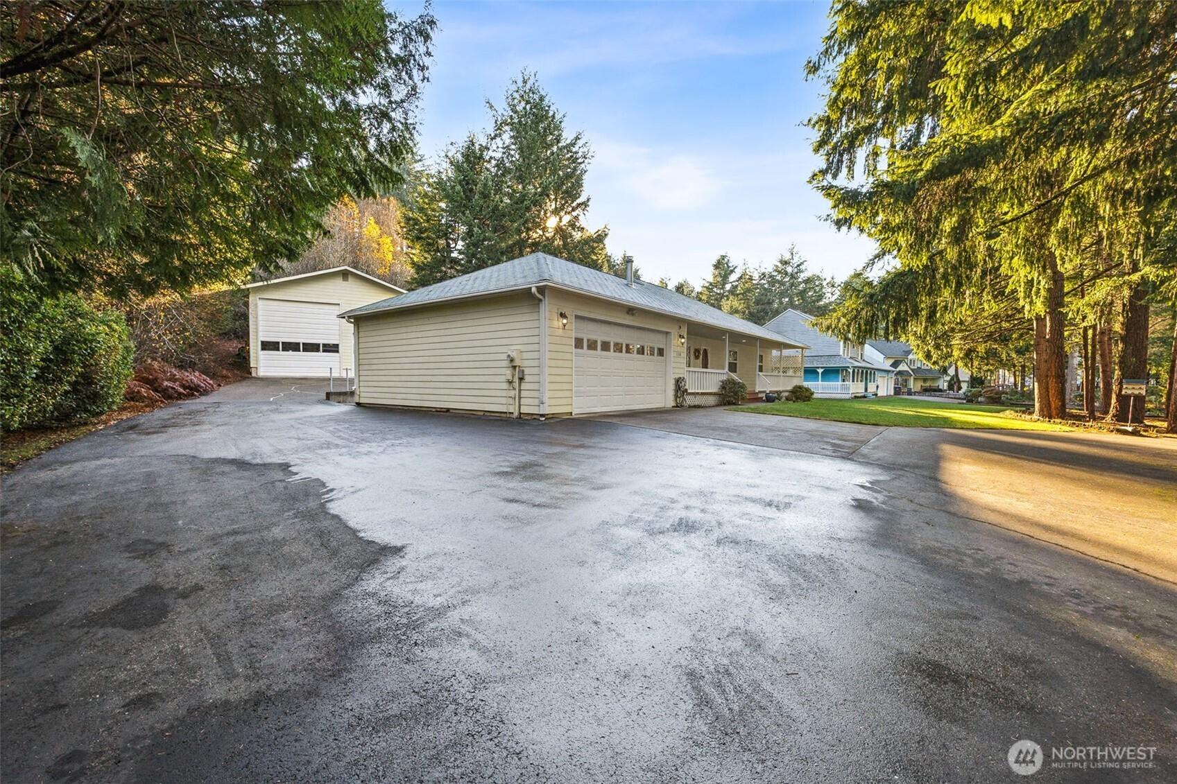 SHELTON, Washington, 98584, United States, 3 Bedrooms Bedrooms, ,2 BathroomsBathrooms,Residential,For Sale,2003420