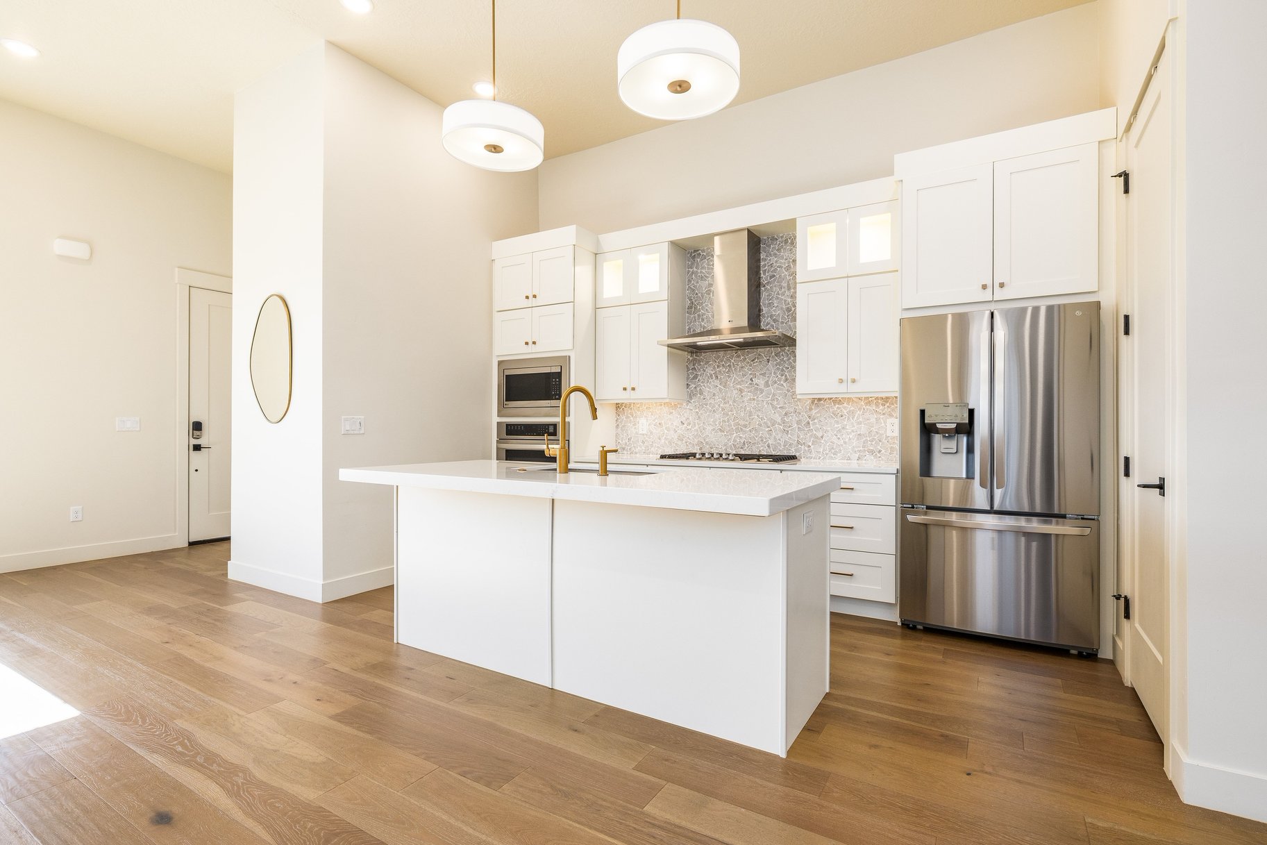  Contemporary Silver Creek Village Home with Unobstructed Open Space Views - 物件實景