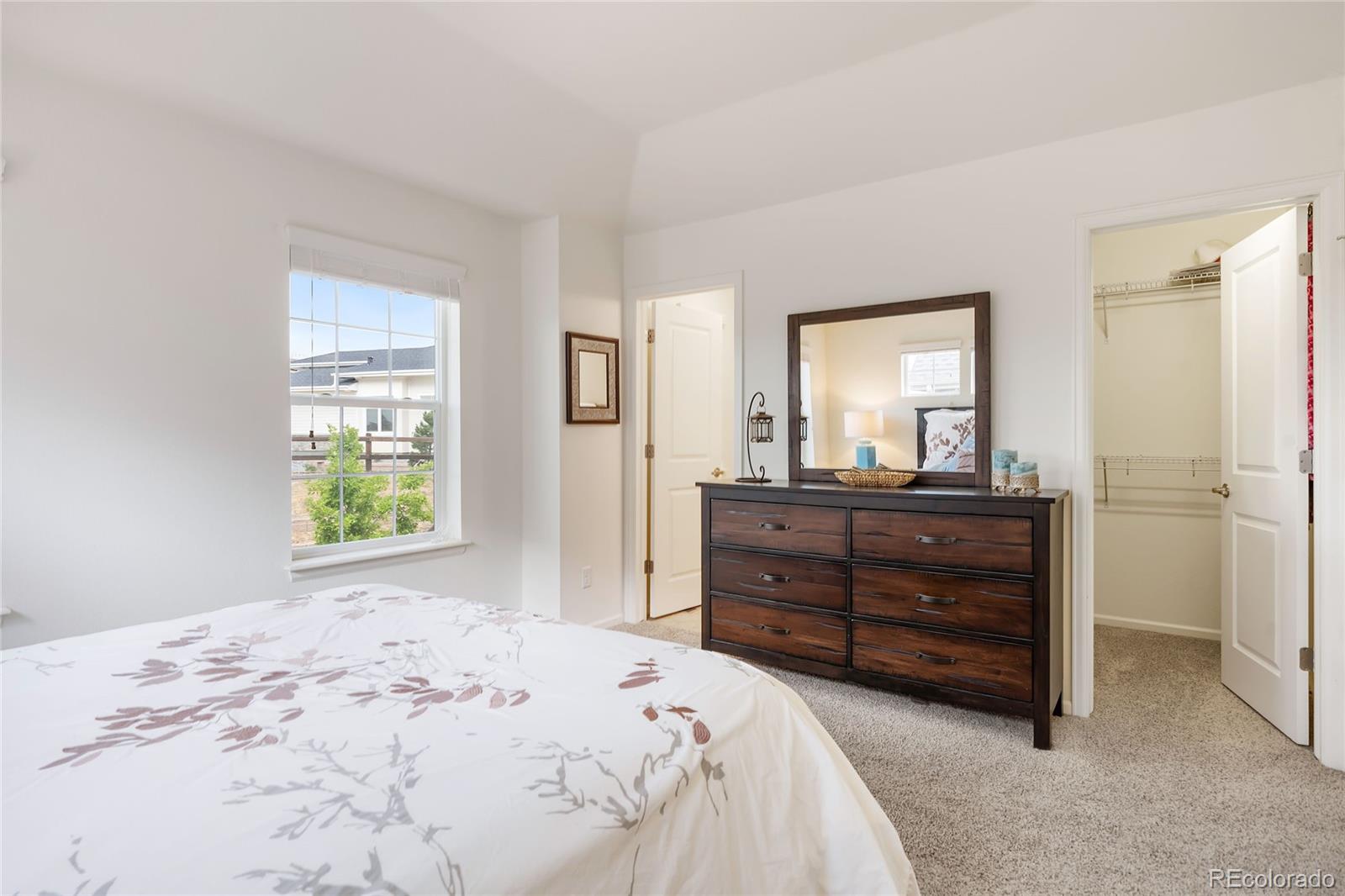 Aurora, Colorado, 80015, United States, 3 Bedrooms Bedrooms, ,2 BathroomsBathrooms,Residential,For Sale,1743497