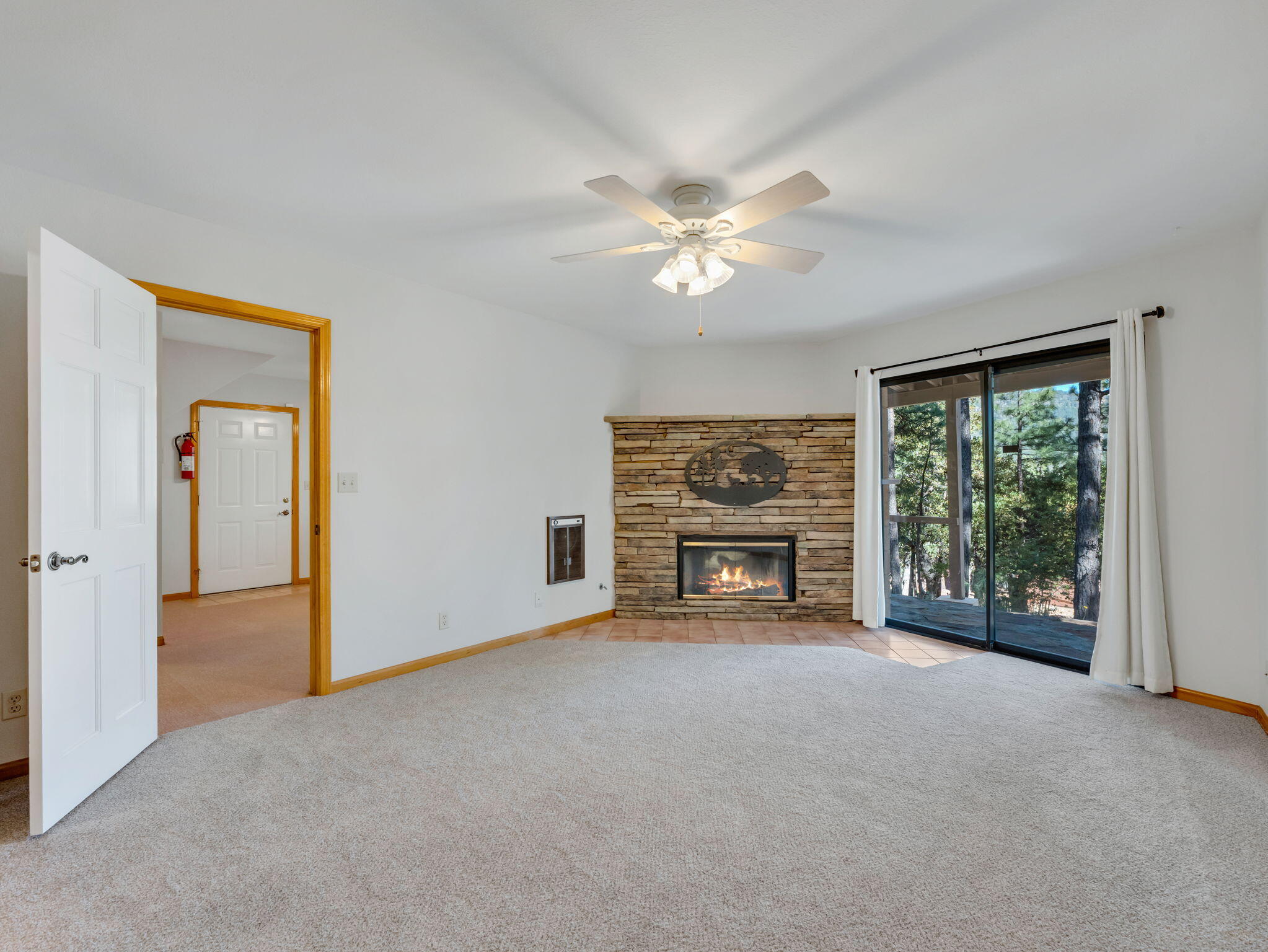 Pine, Arizona, 85544, United States, 3 Bedrooms Bedrooms, ,2 BathroomsBathrooms,Residential,For Sale,1828056